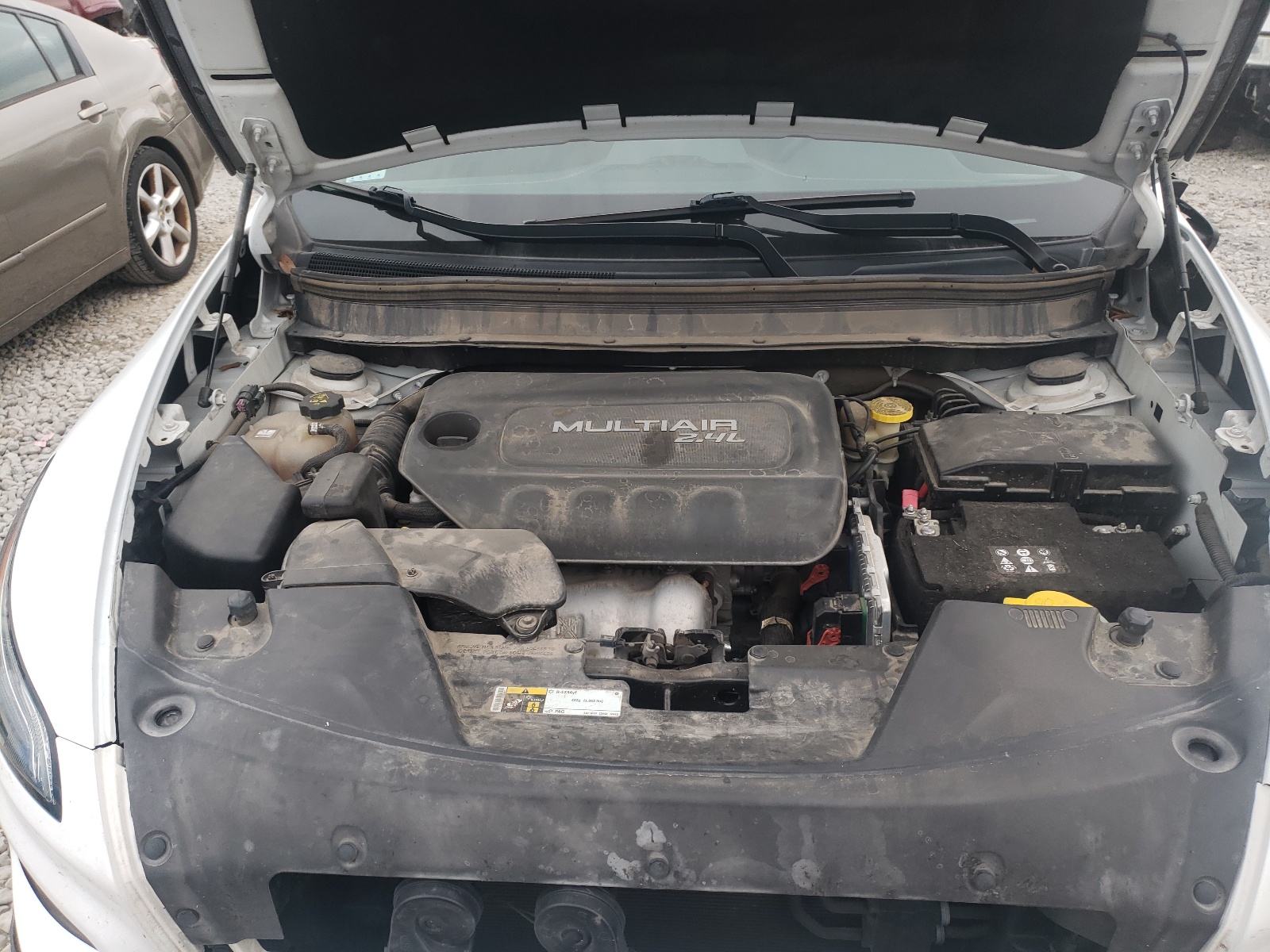 Photo 7 from auction – 2016 JEEP CHEROKEE L with VIN 1C4PJLCBXGW166754