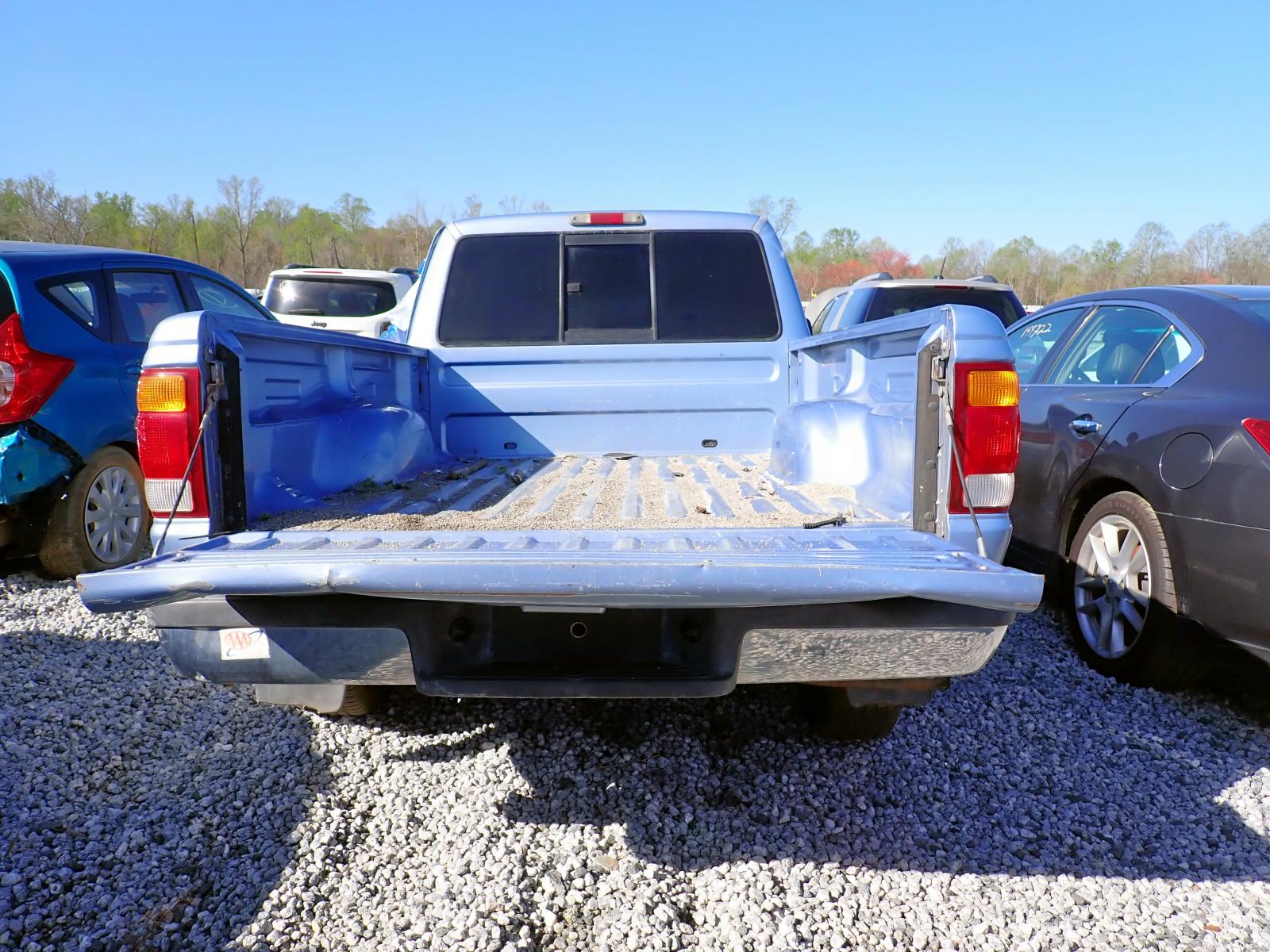 Photo 6 from auction – 1998 FORD RANGER with VIN 1FTYR10C2WUB22787