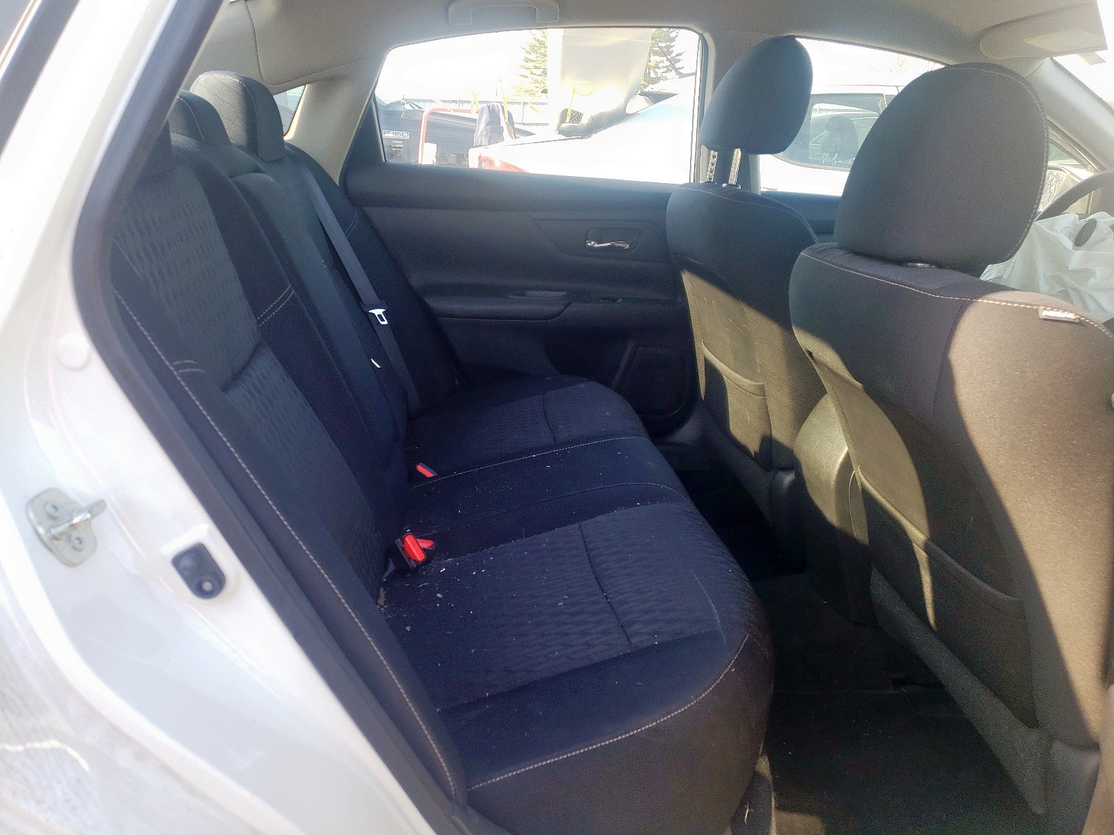 Photo 6 from auction – 2017 NISSAN ALTIMA 2.5 with VIN 1N4AL3AP2HC255337