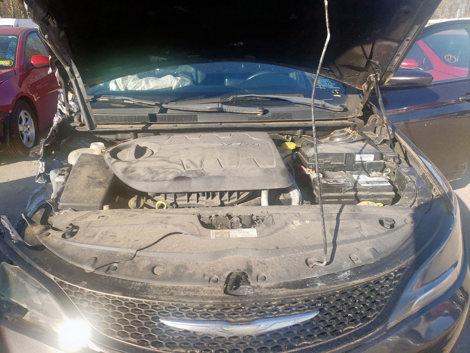 Photo 7 from auction – 2015 CHRYSLER 200 S with VIN 1C3CCCDG5FN523155
