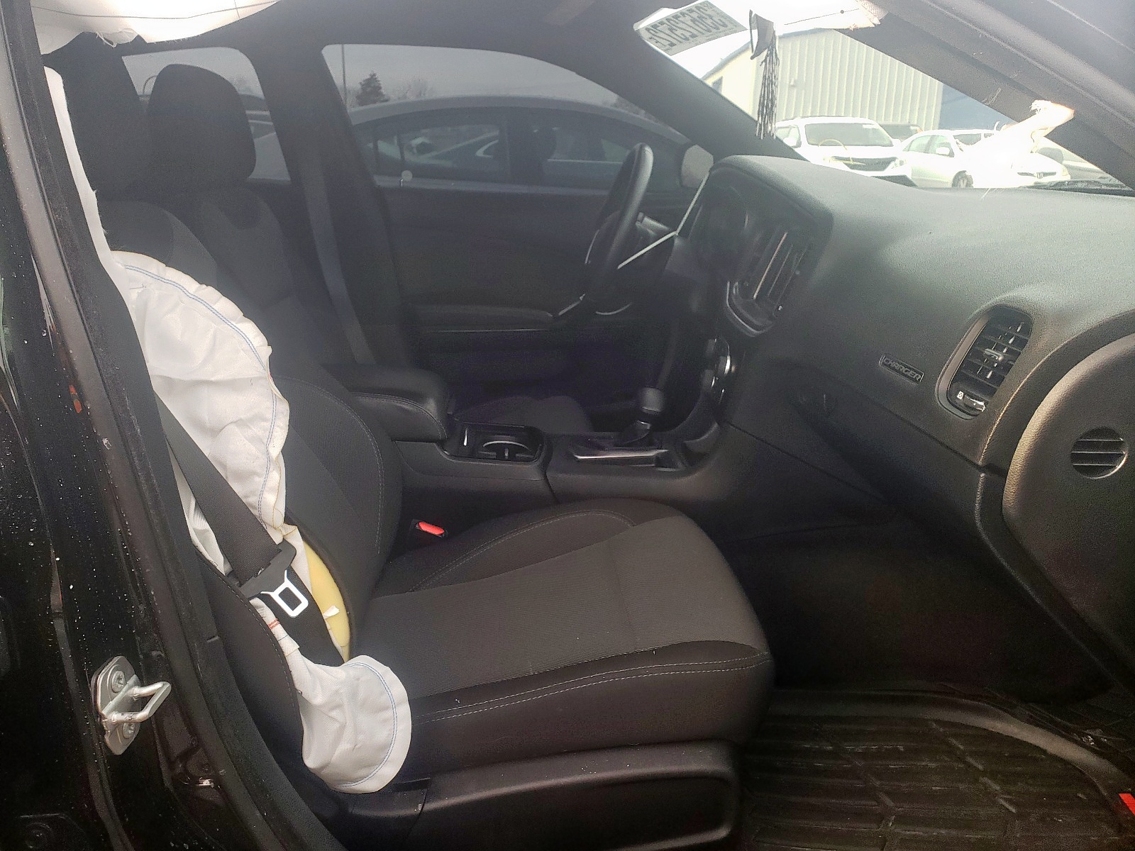 Photo 5 from auction – 2018 DODGE CHARGER SX with VIN 2C3CDXBG2JH163464