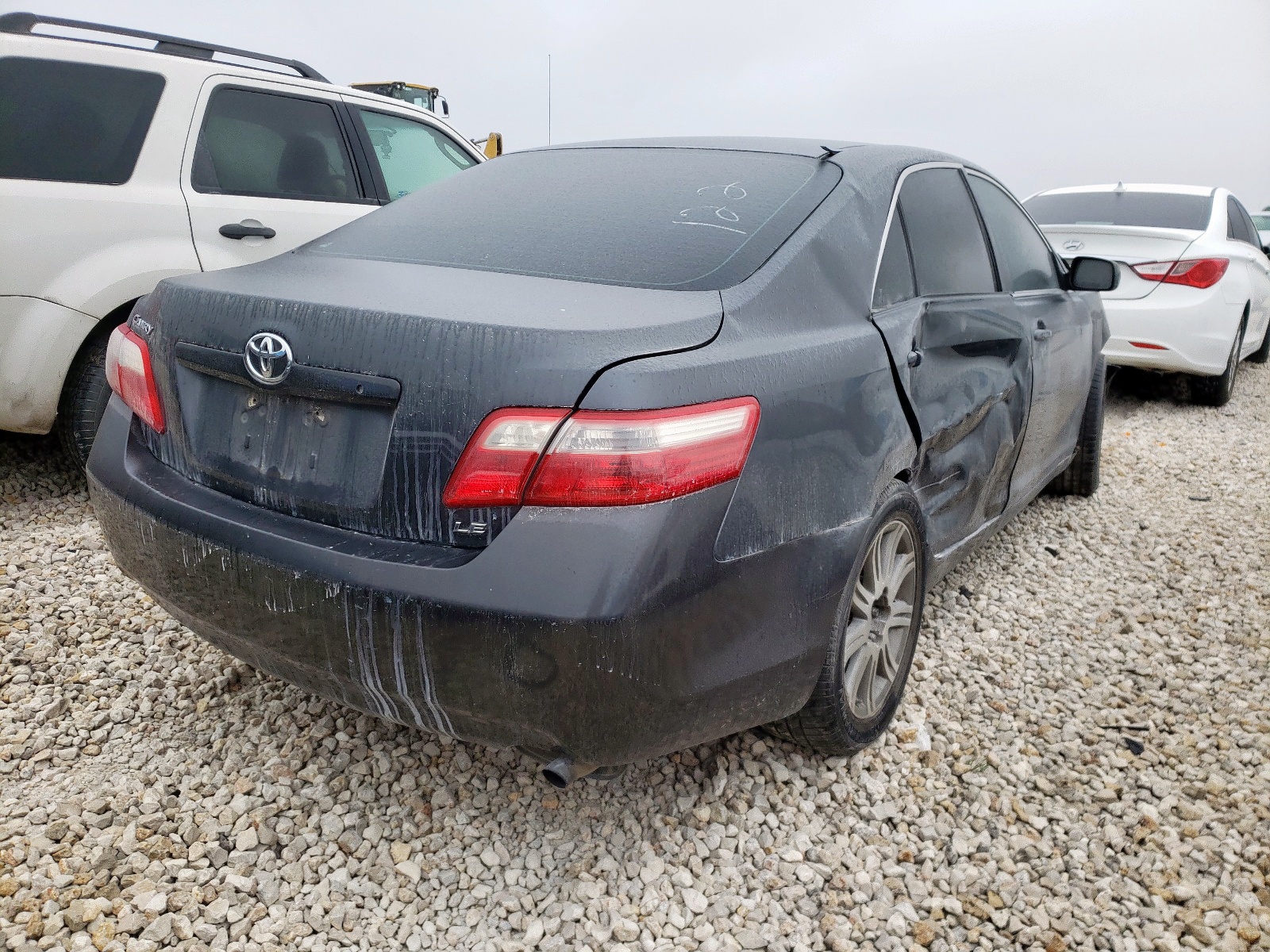 Photo 4 from auction – 2007 TOYOTA CAMRY CE with VIN 4T1BE46K47U090116