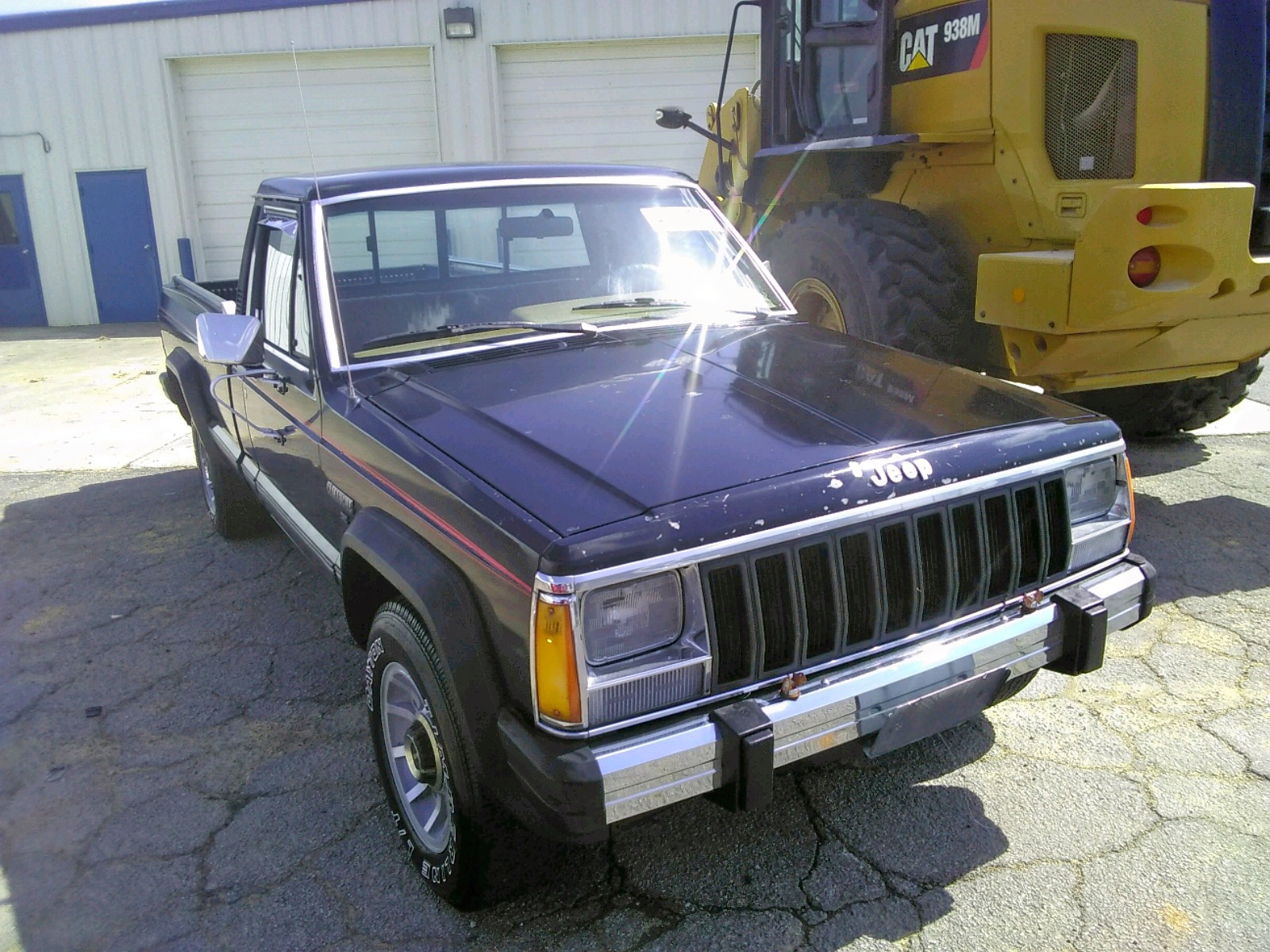 JEEP COMANCHE X 1986 z numerem VIN 1JTHA6673GT041107 - Zdjęcie z aukcji