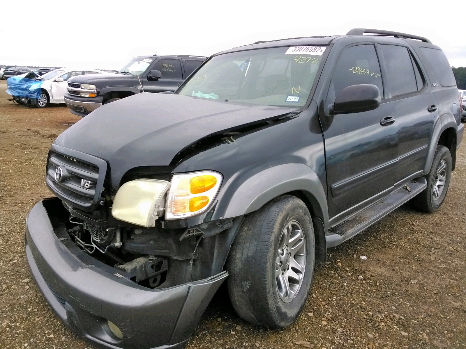 Photo 2 from auction – 2004 TOYOTA SEQUOIA SR with VIN 5TDZT34A14S229292