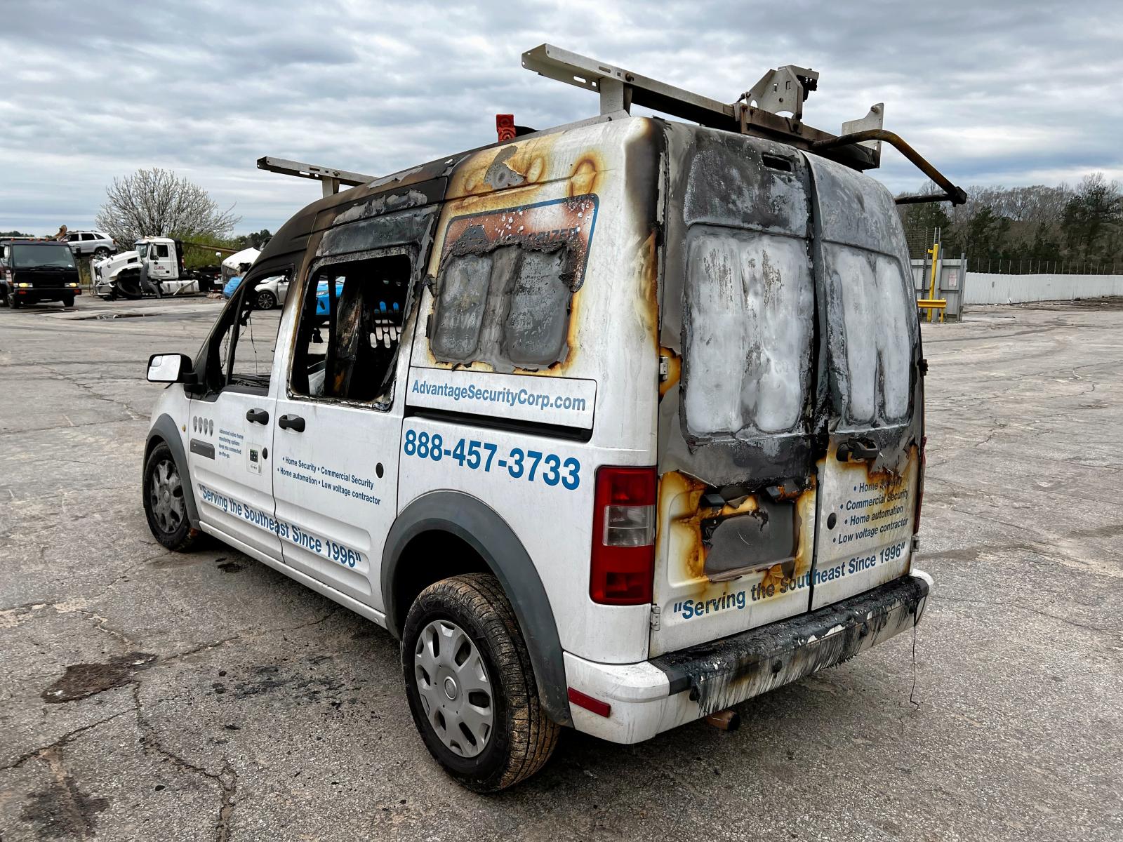 Photo 3 from auction – 2011 FORD TRANSIT CO with VIN NM0LS7BN5BT065112