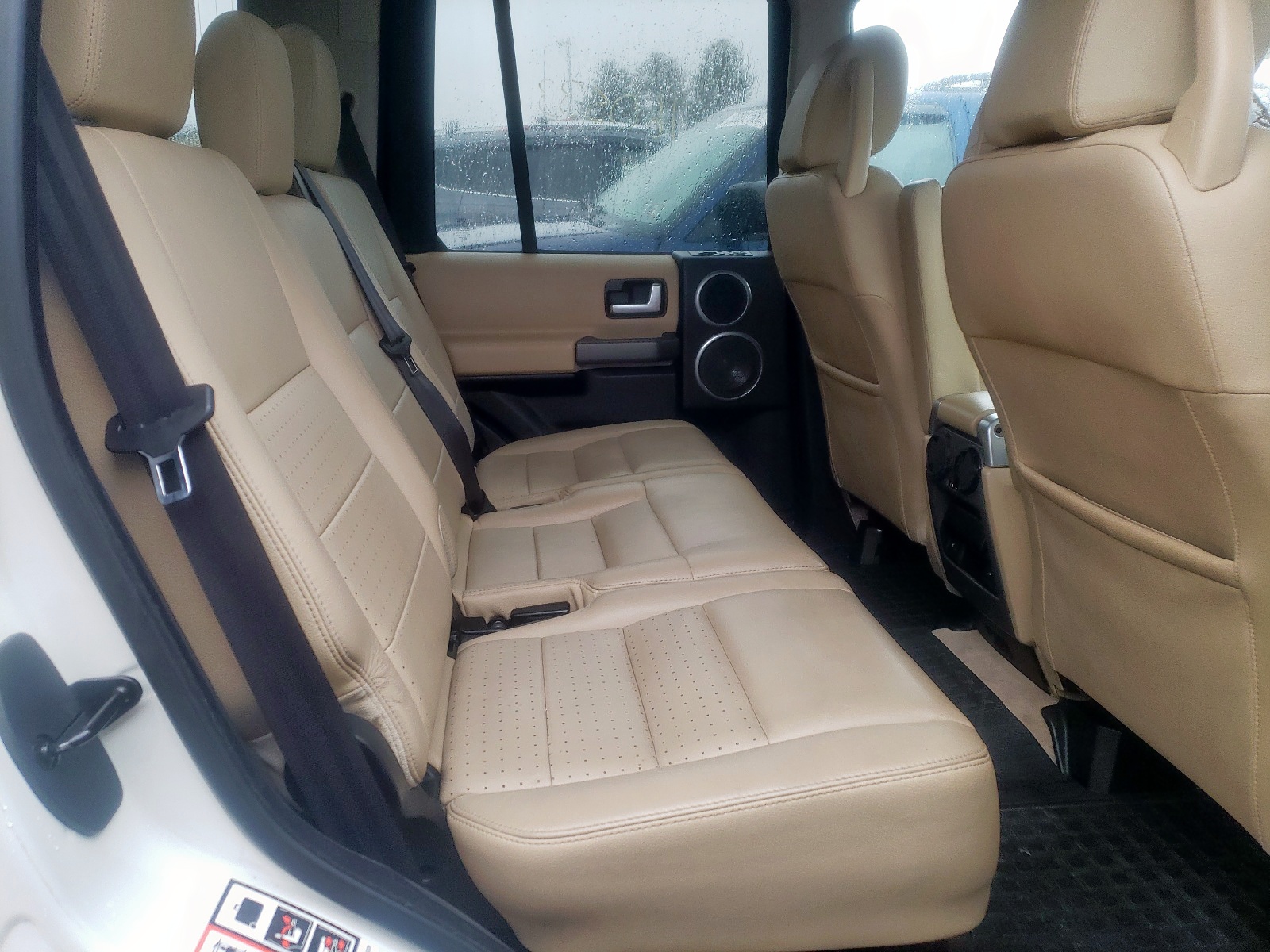 Photo 6 from auction – 2007 LAND ROVER LR3 HSE with VIN SALAG25417A426655