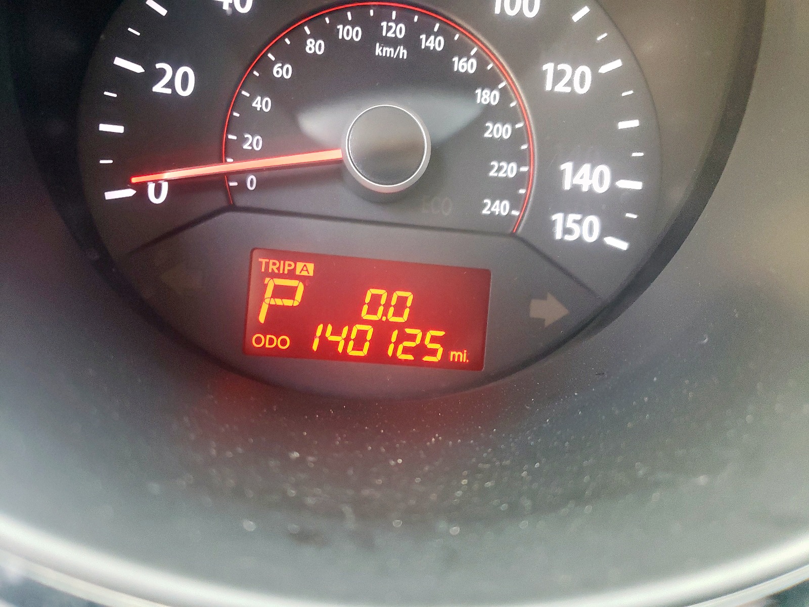 Photo 8 from auction – 2013 KIA SORENTO LX with VIN 5XYKT3A18DG325620