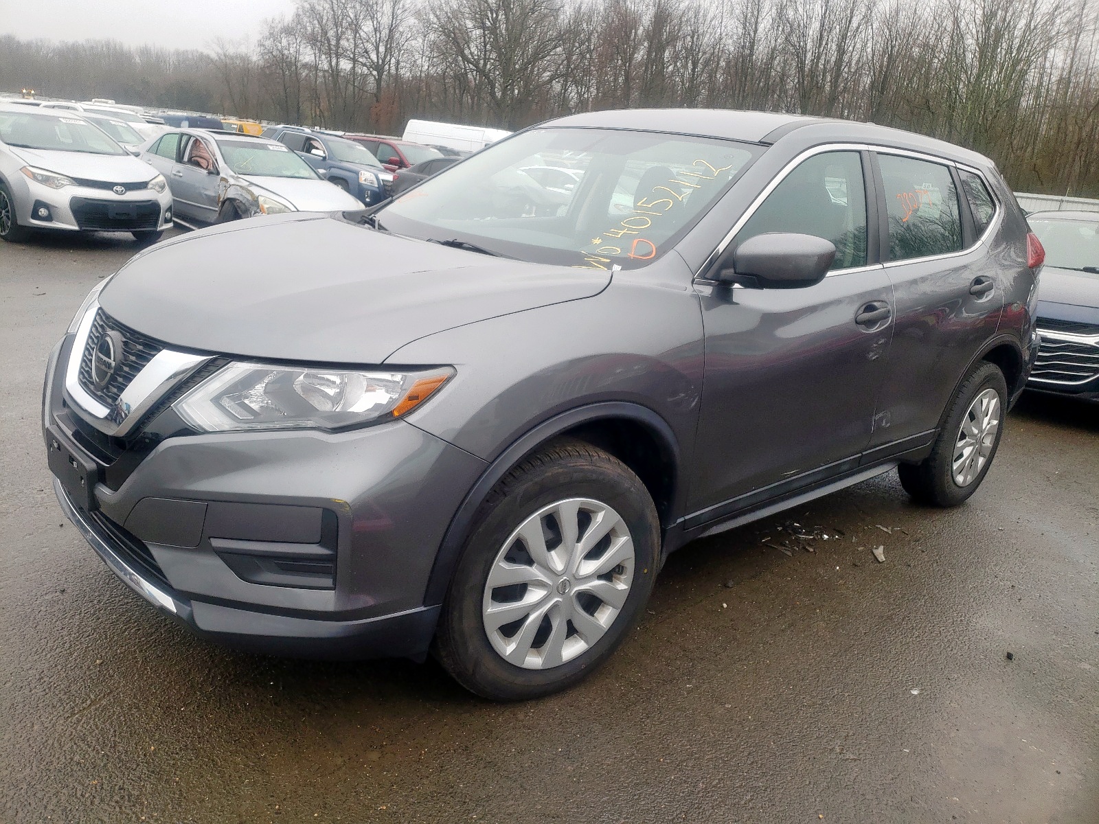 Photo 2 from auction – 2018 NISSAN ROGUE S with VIN 5N1AT2MVXJC769114