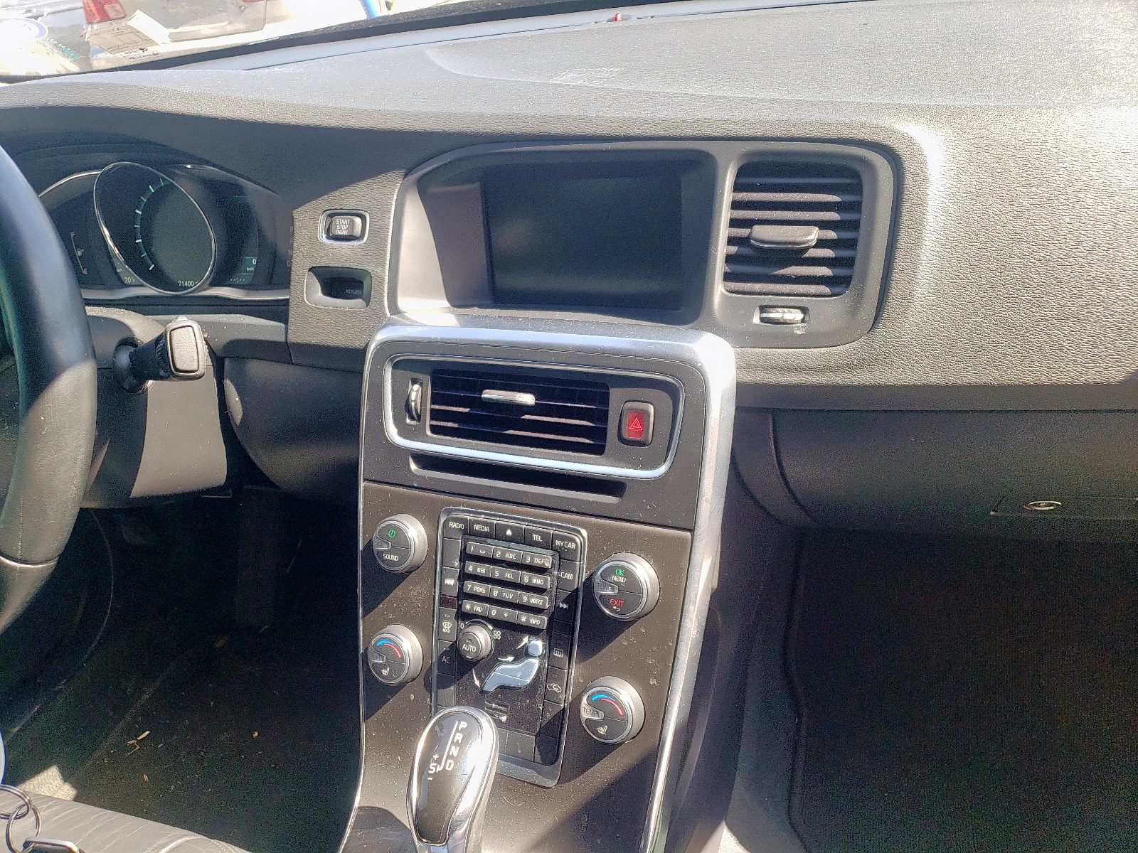 Photo 9 from auction – 2014 VOLVO S60 T5 with VIN YV1612FS0E1295057