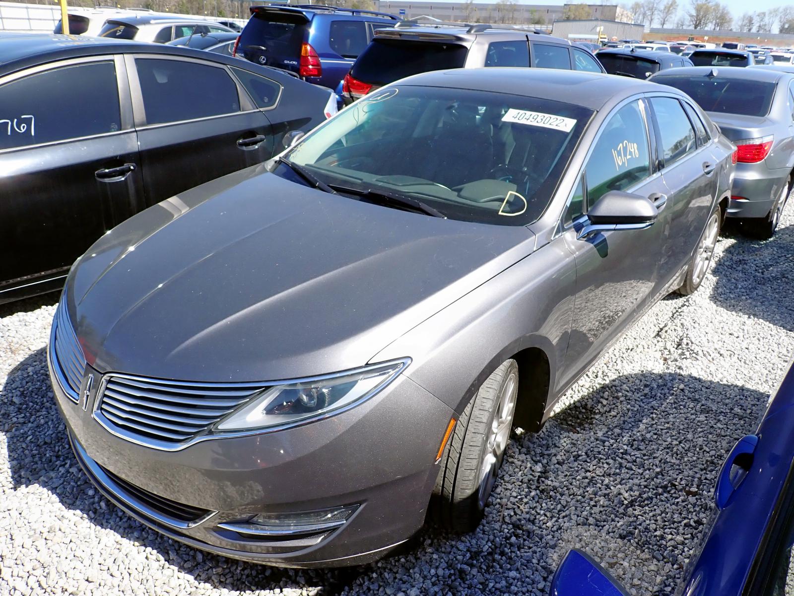 Photo 2 from auction – 2014 LINCOLN MKZ with VIN 3LN6L2GK7ER828893