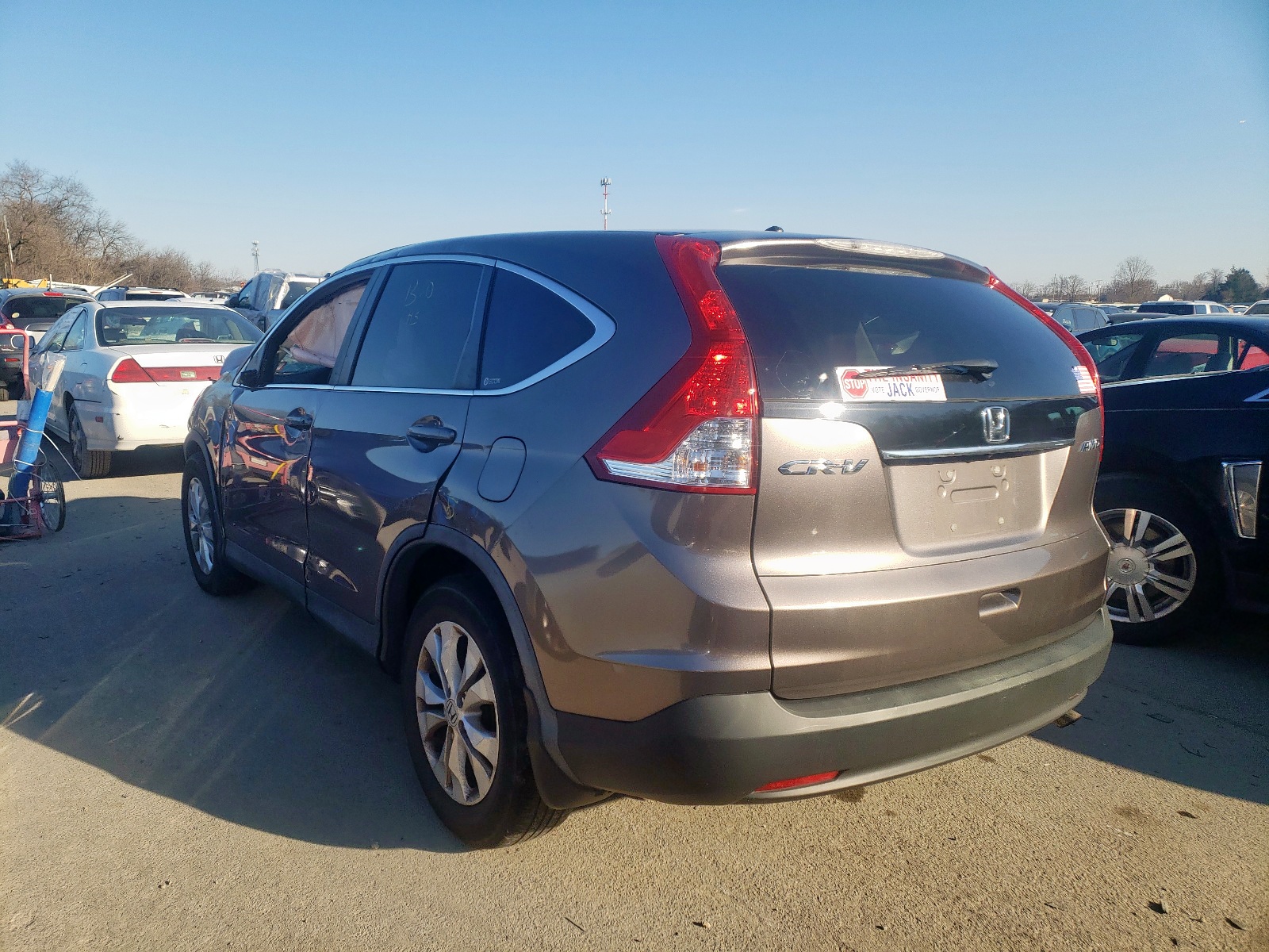 Photo 3 from auction – 2012 HONDA CR-V EX with VIN 5J6RM4H52CL001358