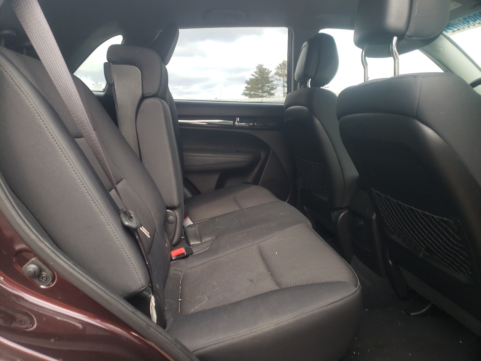 Photo 6 from auction – 2011 KIA SORENTO BA with VIN 5XYKT4A24BG071464