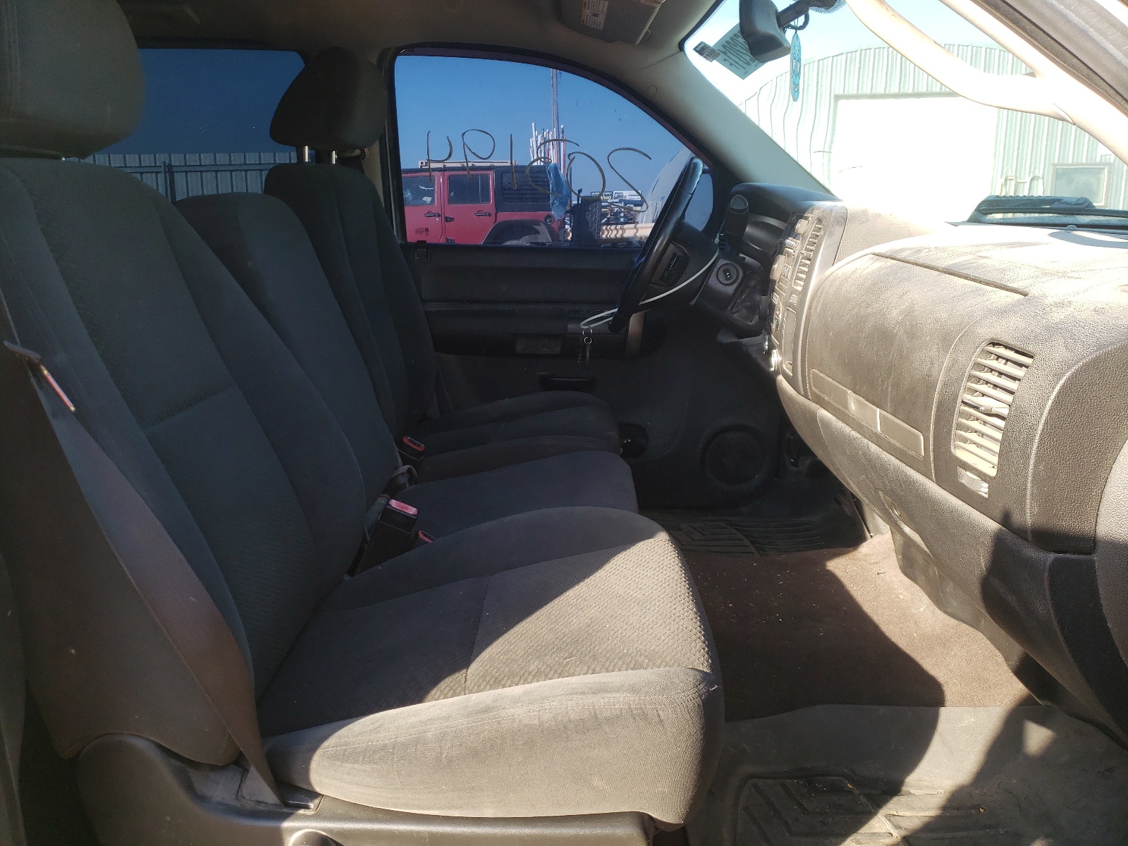 Photo 5 from auction – 2008 CHEVROLET SILVERADO with VIN 3GCEK13J08G265552