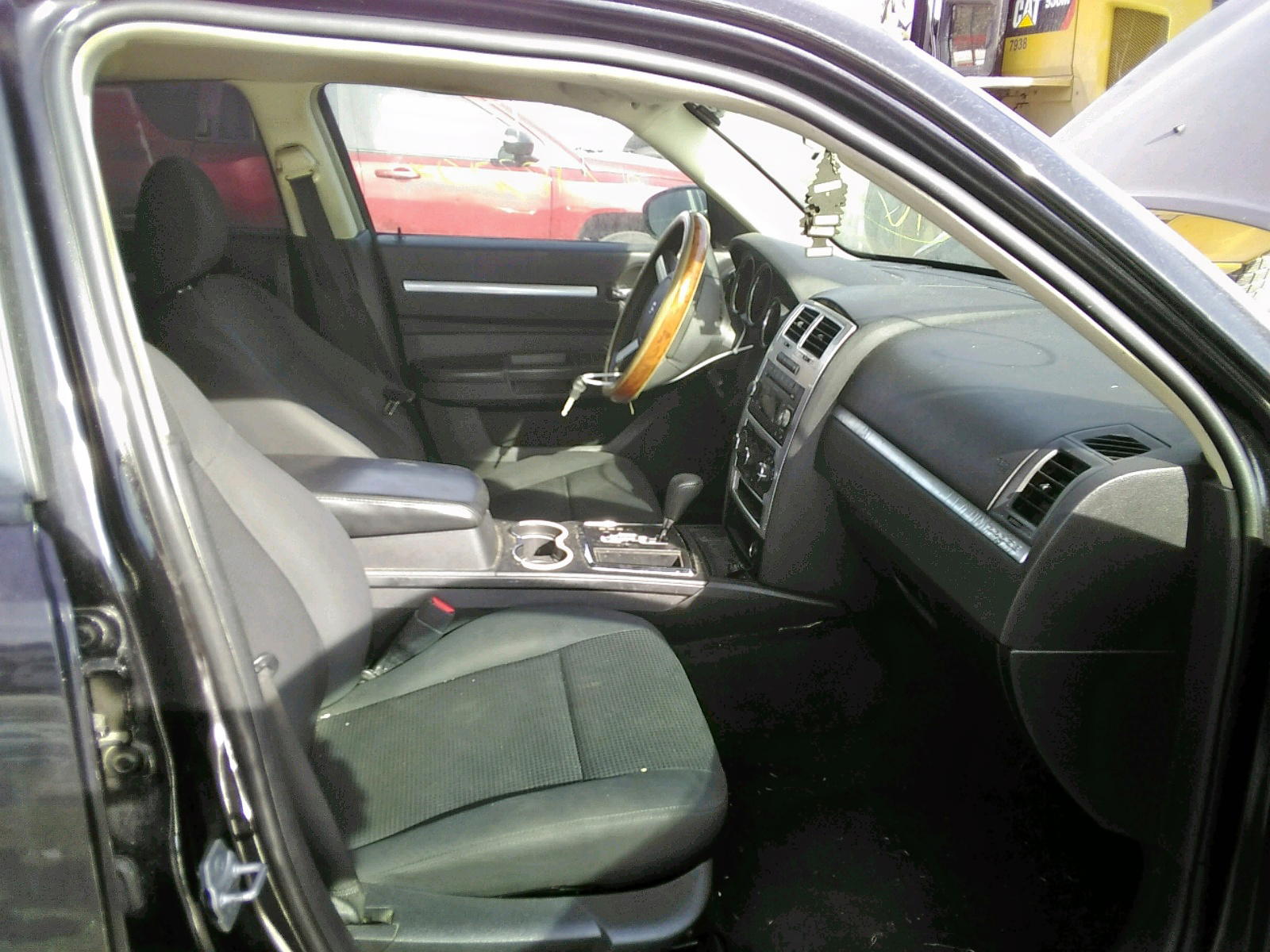 Photo 5 from auction – 2010 DODGE CHARGER SX with VIN 2B3CA3CV5AH252554