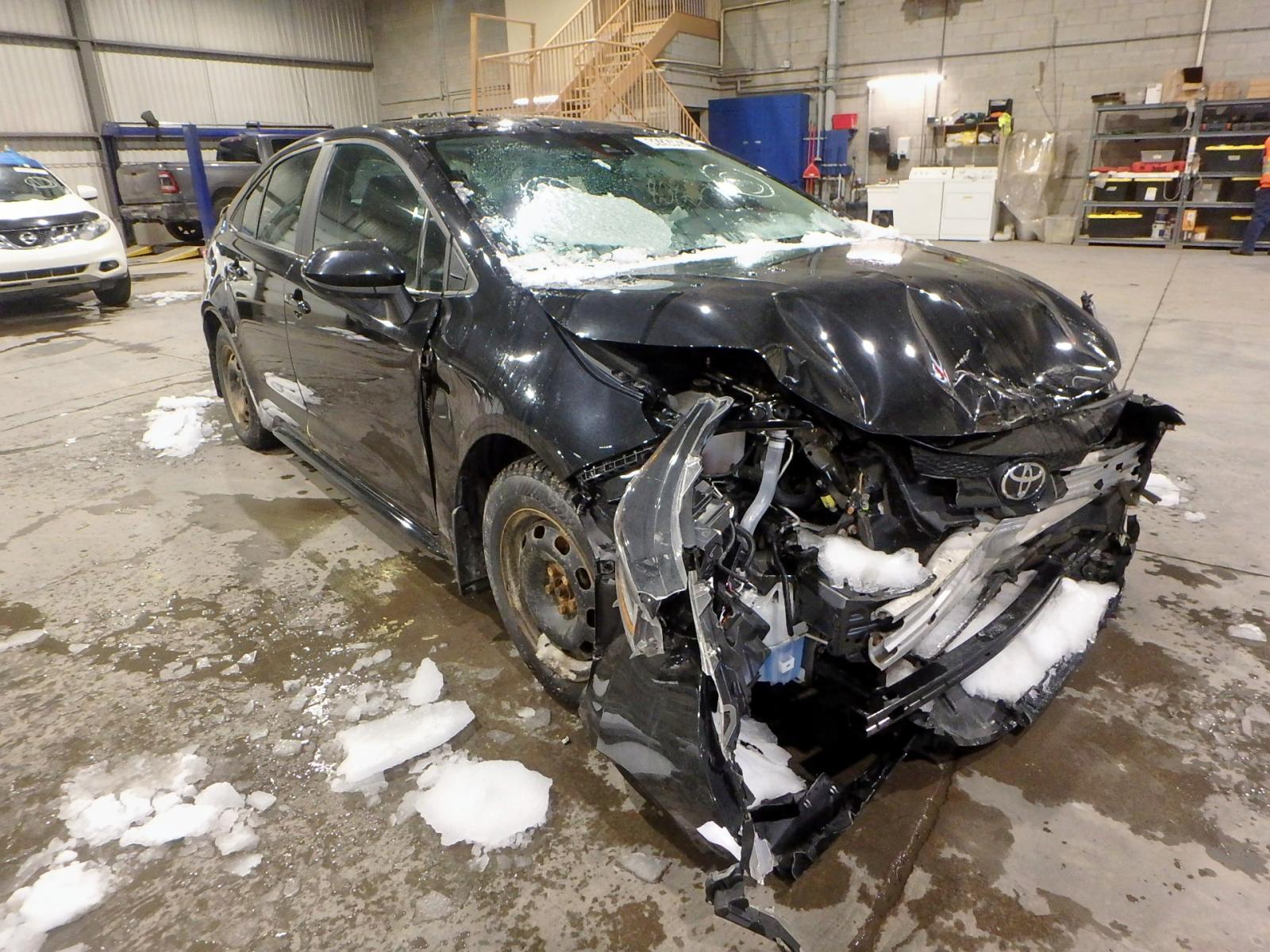 TOYOTA COROLLA LE 2020 with VIN 5YFBPRBE7LP030446 - Photo from auction