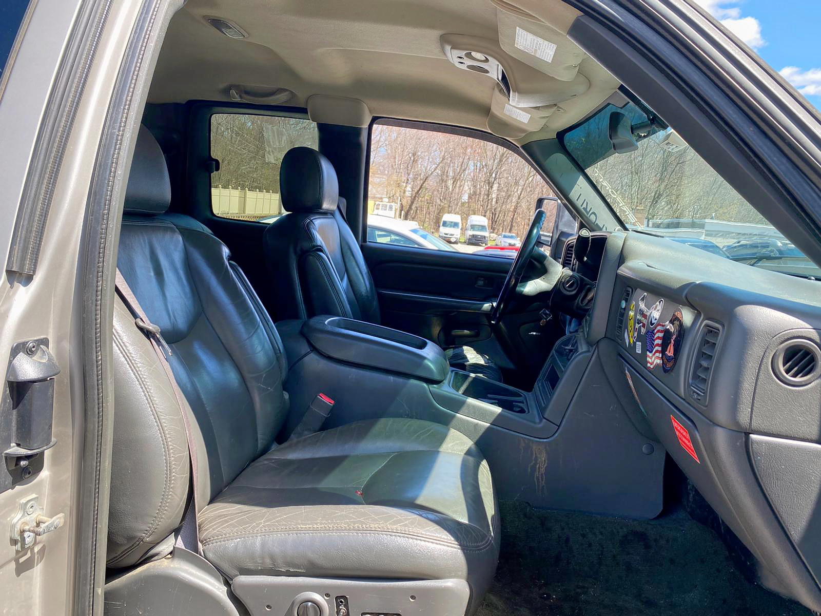 Photo 9 from auction – 2007 CHEVROLET SILVERADO with VIN 1GCHK29D07E180883