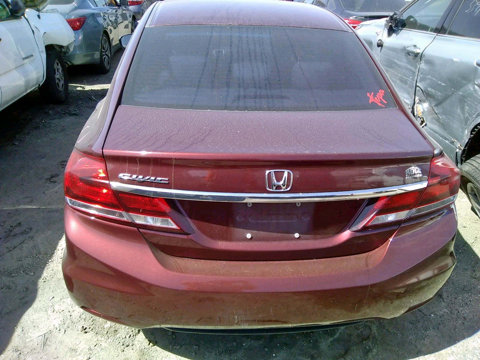Photo 10 from auction – 2015 HONDA CIVIC LX with VIN 19XFB2F58FE266109