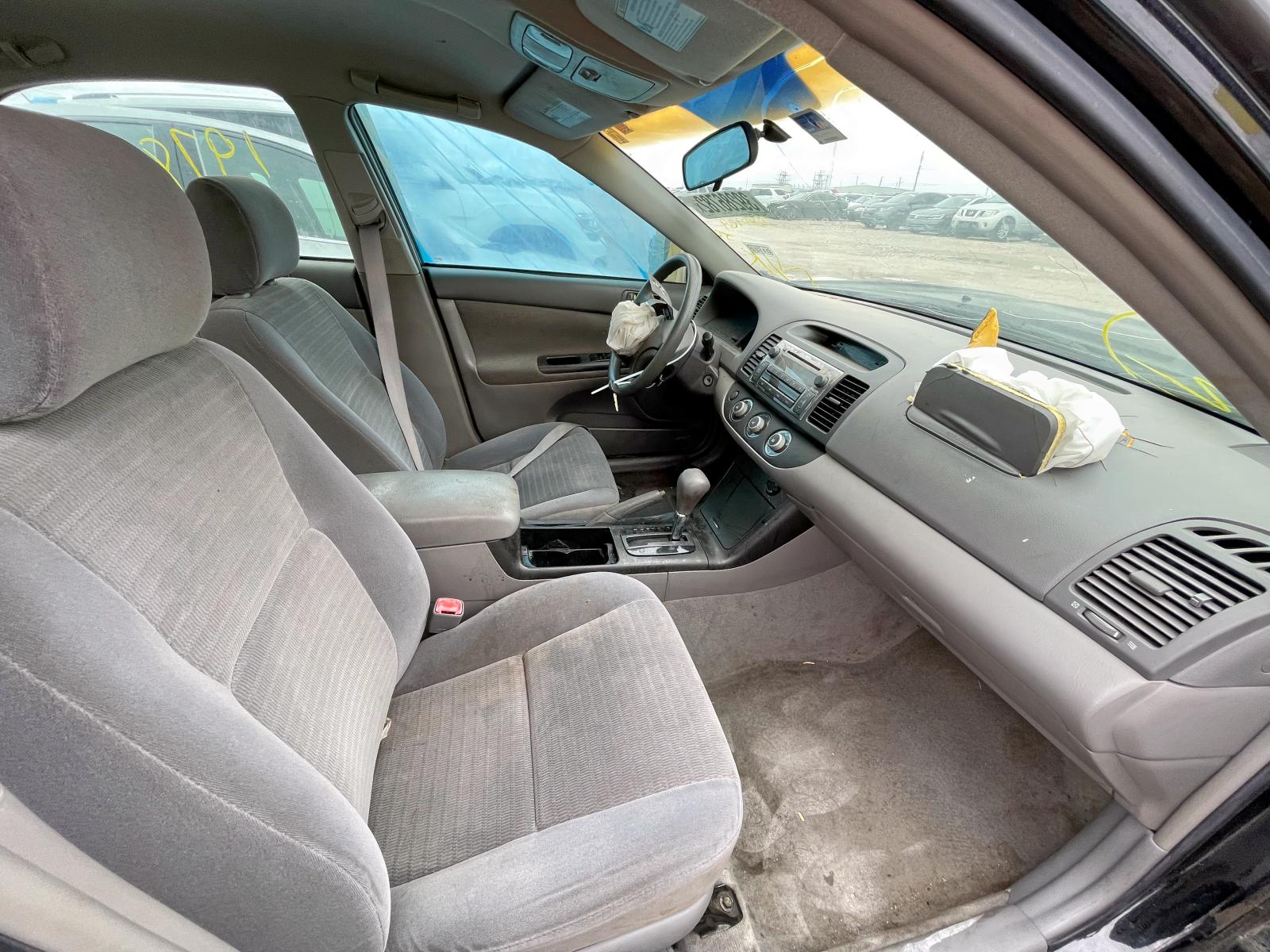 Photo 5 from auction – 2006 TOYOTA CAMRY LE with VIN 4T1BE32K06U724469