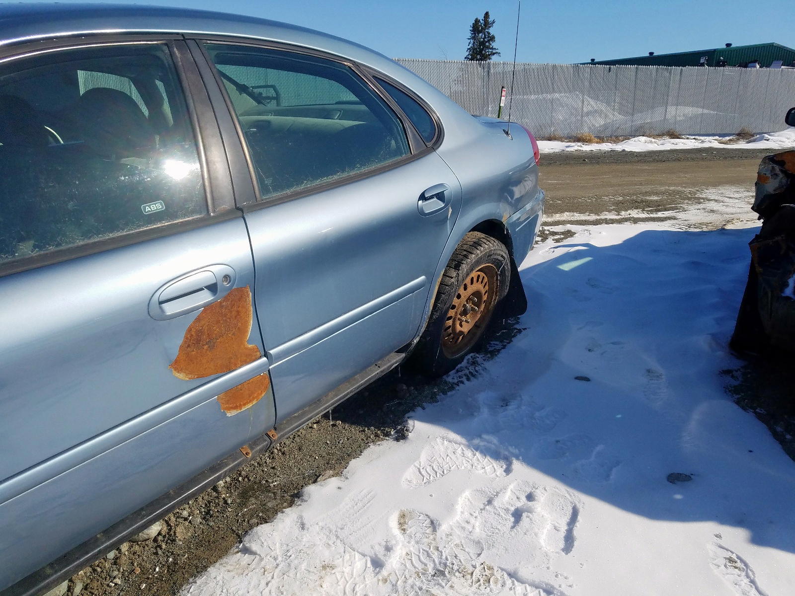 Photo 9 from auction – 2007 FORD TAURUS SE with VIN 1FAFP53U47A120203