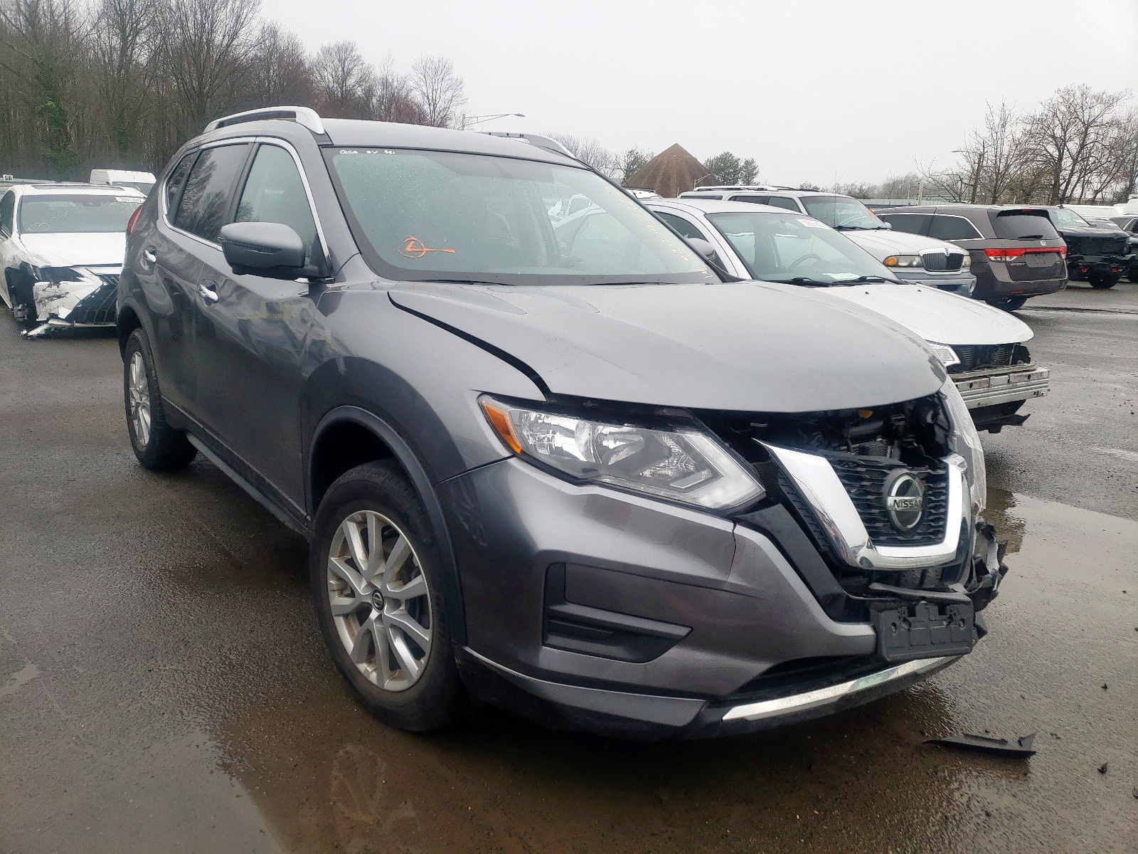 Photo 1 from auction – 2018 NISSAN ROGUE S with VIN KNMAT2MV1JP526238