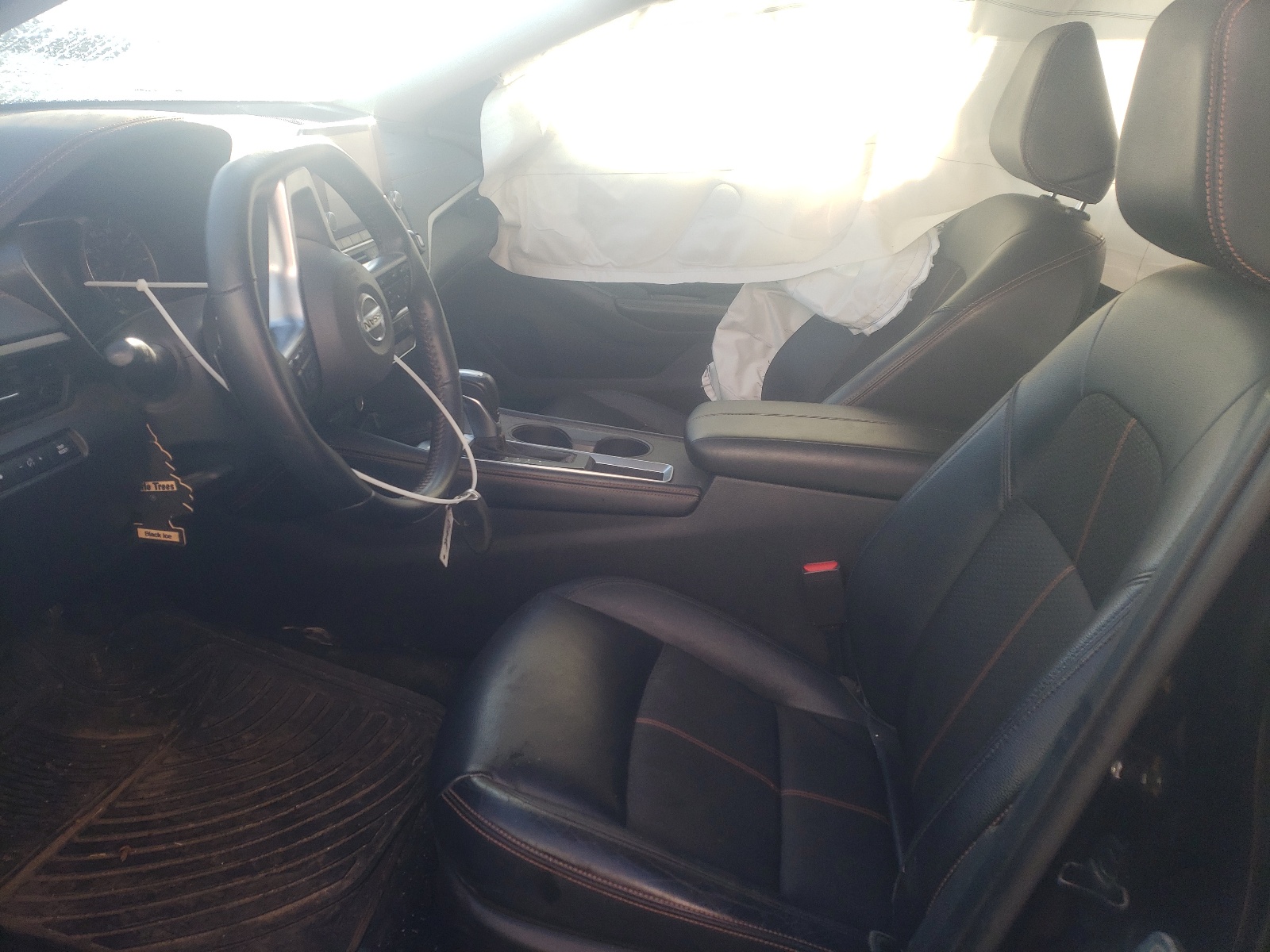 Photo 5 from auction – 2019 NISSAN ALTIMA SR with VIN 1N4BL4CV4KC141210