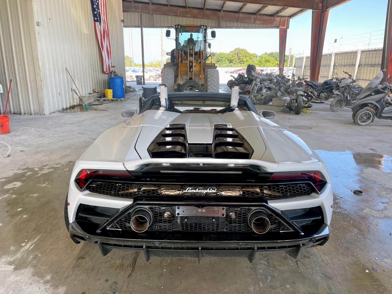 Photo 6 from auction – 2020 LAMBORGHINI HURACAN EV with VIN ZHWUT4ZF0LLA13660