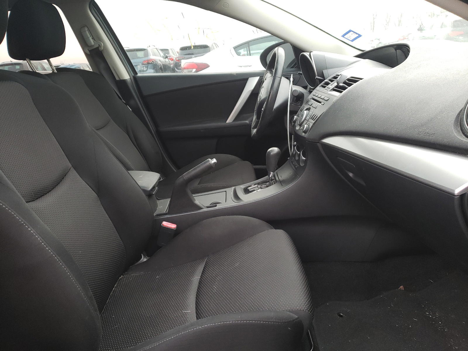 Photo 5 from auction – 2012 MAZDA 3 S with VIN JM1BL1V5XC1502085