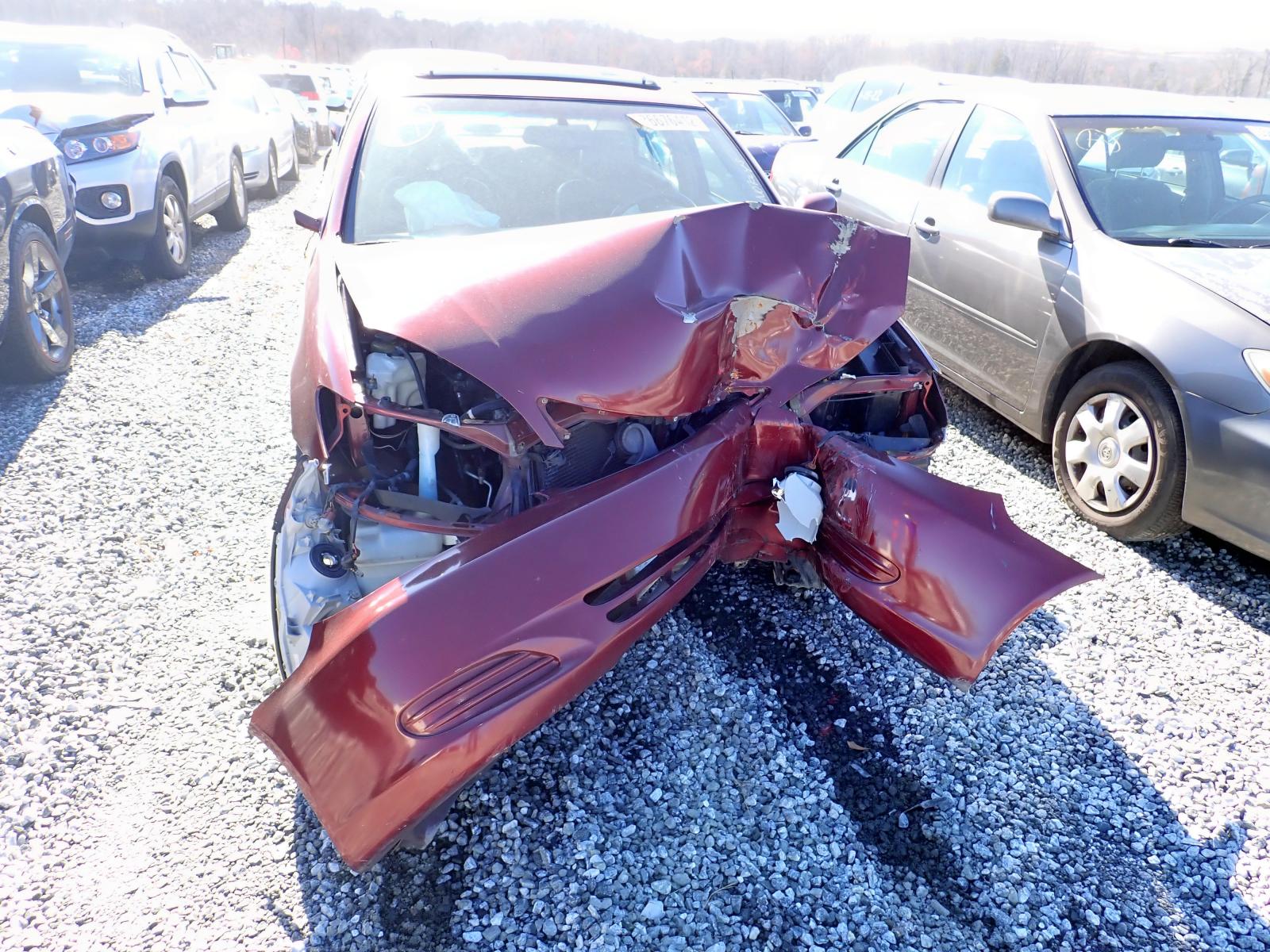 Photo 7 from auction – 2004 TOYOTA CAMRY LE with VIN 4T1BE32K14U280385