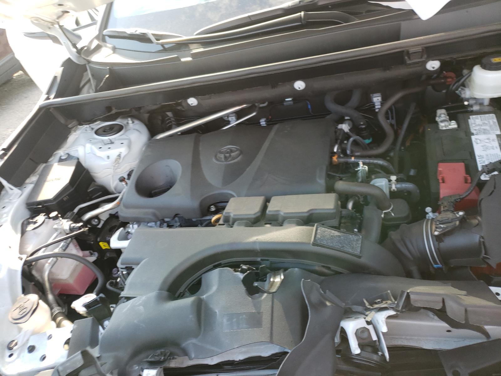 Photo 7 from auction – 2021 TOYOTA RAV4 LE with VIN 2T3K1RFV1MW158670
