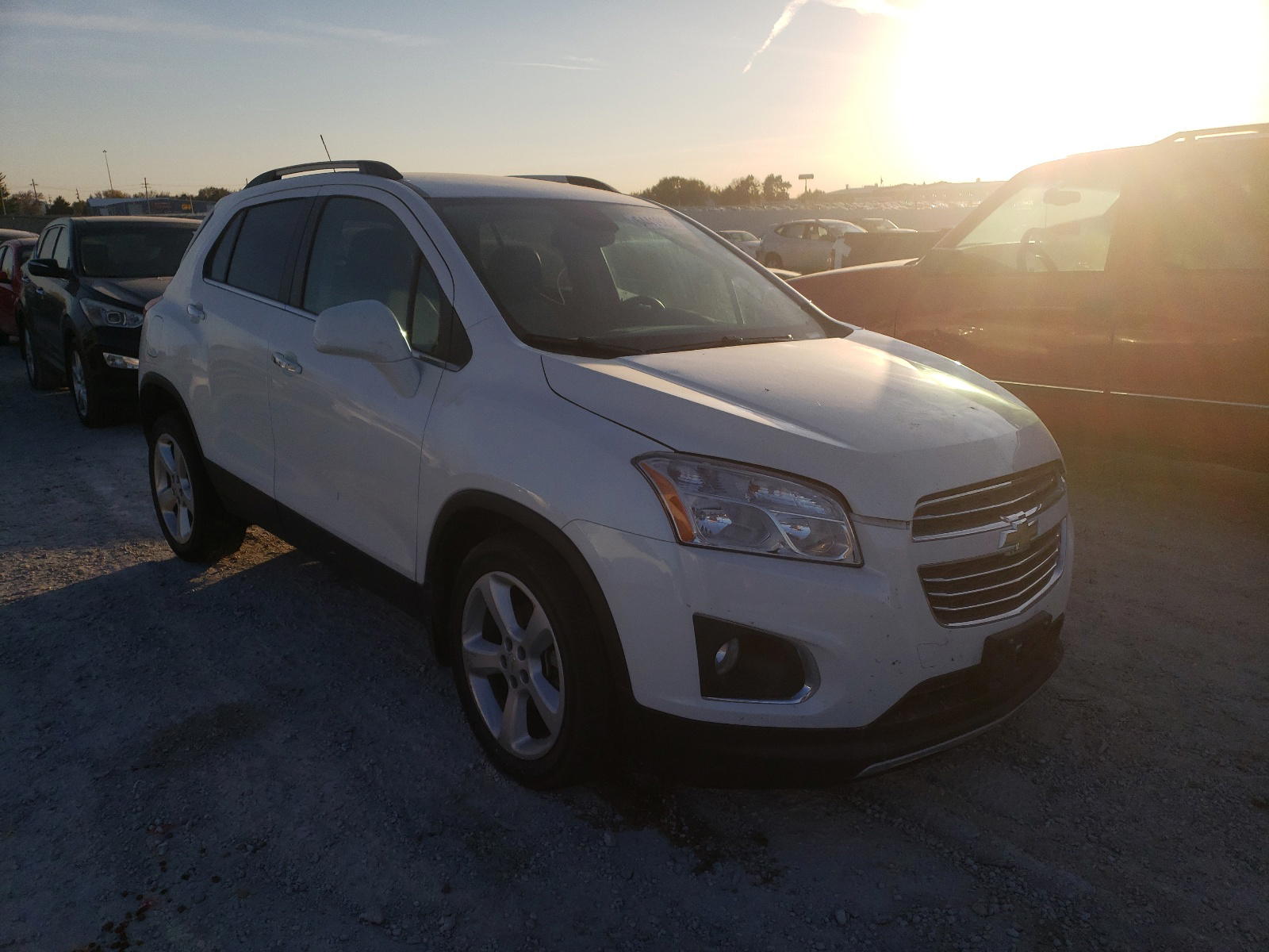 CHEVROLET TRAX LTZ 2015 with VIN KL7CJTSB7FB054769 - Photo from auction