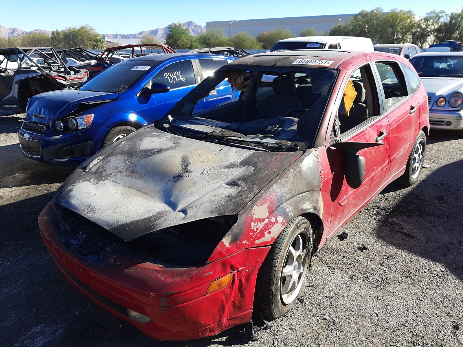 Photo 2 from auction – 2004 FORD FOCUS ZX5 with VIN 3FAFP37324R124385