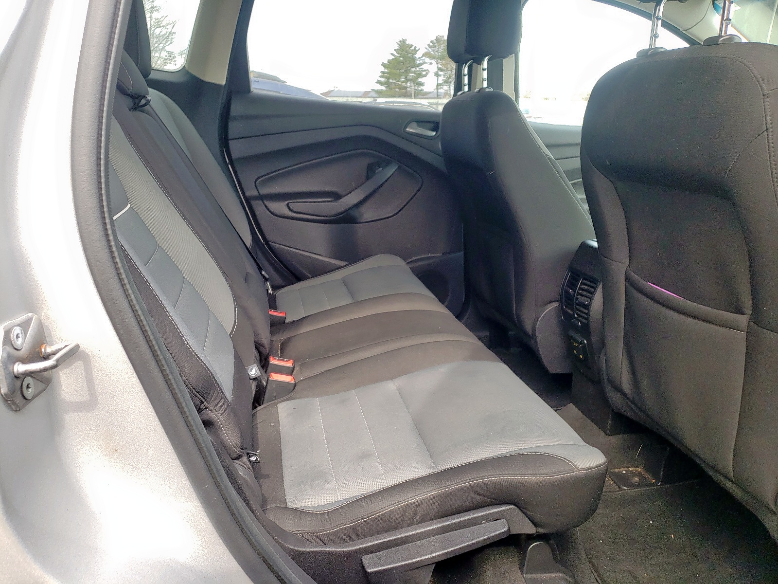 Photo 6 from auction – 2013 FORD ESCAPE SE with VIN 1FMCU9GX7DUB76689
