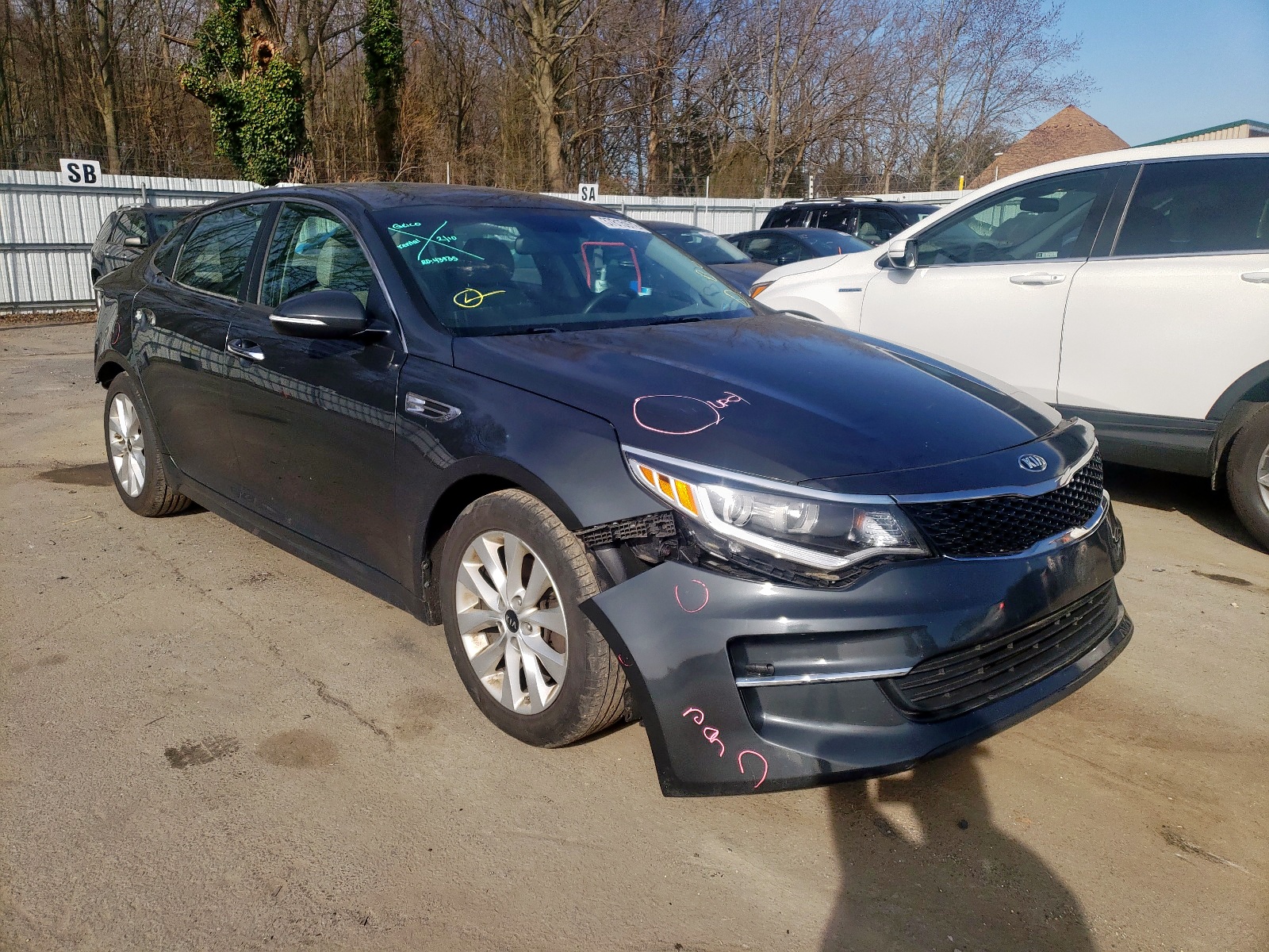 Photo 1 from auction – 2016 KIA OPTIMA LX with VIN 5XXGT4L37GG065293