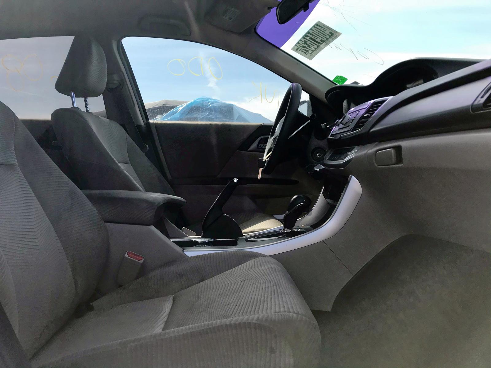 Photo 5 from auction – 2014 HONDA ACCORD LX with VIN 1HGCR2F36EA213635