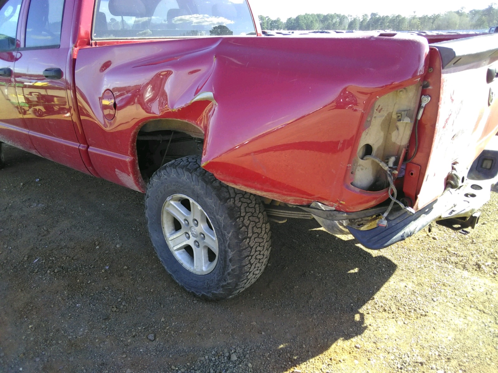 Photo 9 from auction – 2007 DODGE RAM 1500 S with VIN 1D7HU18P17S110526