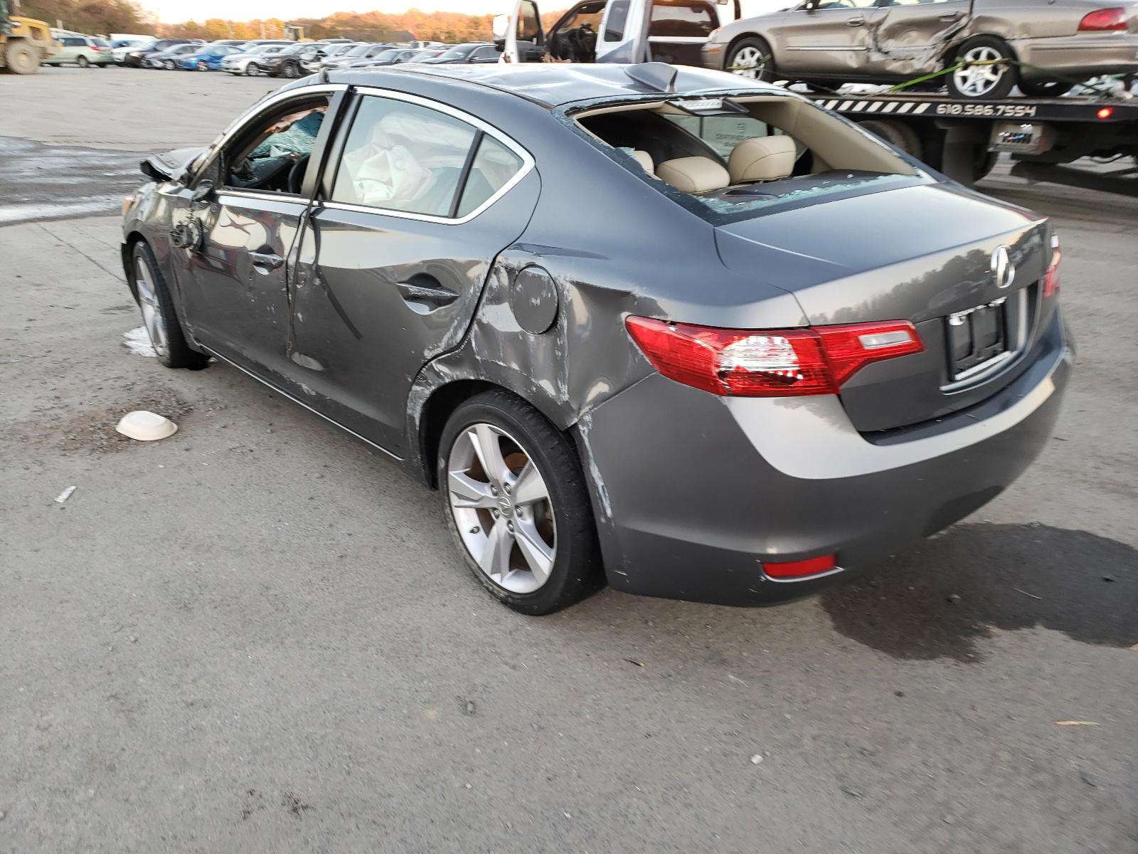 Photo 3 from auction – 2013 ACURA ILX 20 PRE with VIN 19VDE1F59DE007014