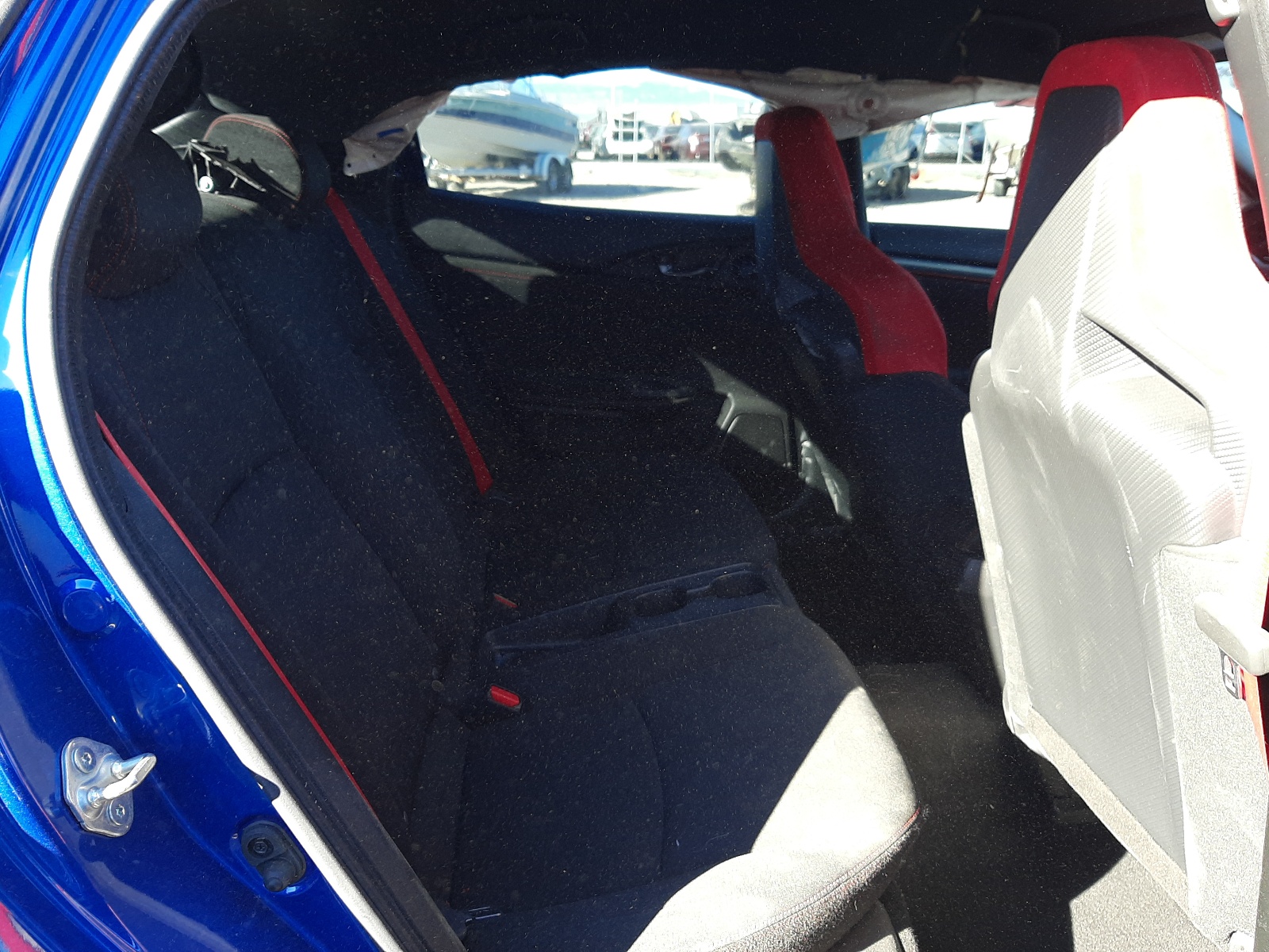 Photo 6 from auction – 2018 HONDA CIVIC TYPE with VIN SHHFK8G75JU201612
