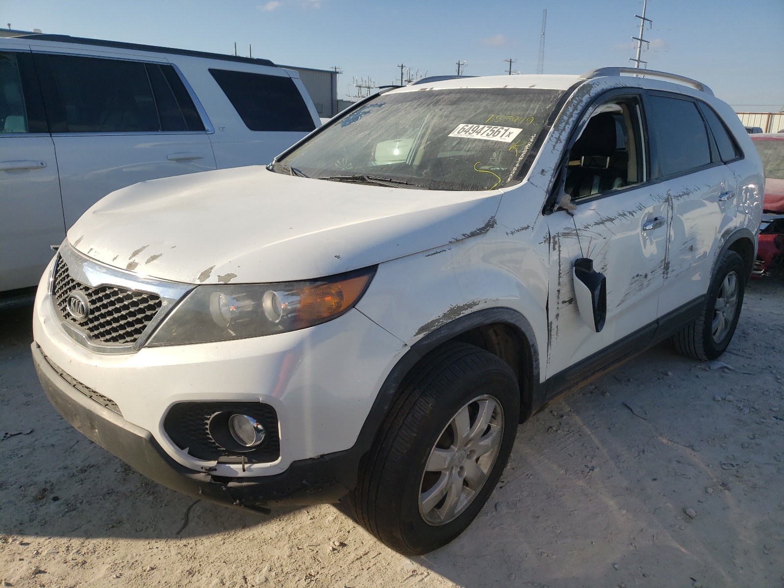 Photo 2 from auction – 2011 KIA SORENTO BA with VIN 5XYKT4A10BG155949