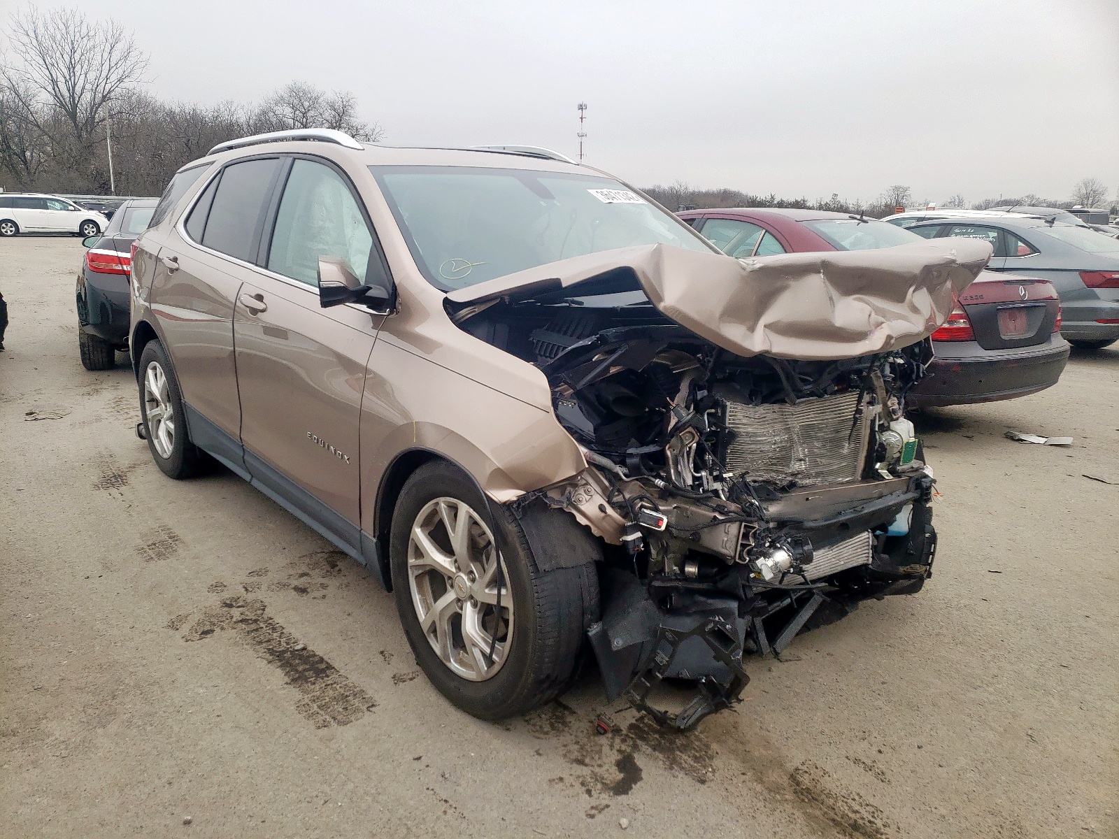 Photo 1 from auction – 2019 CHEVROLET EQUINOX LT with VIN 2GNAXLEX5K6197126