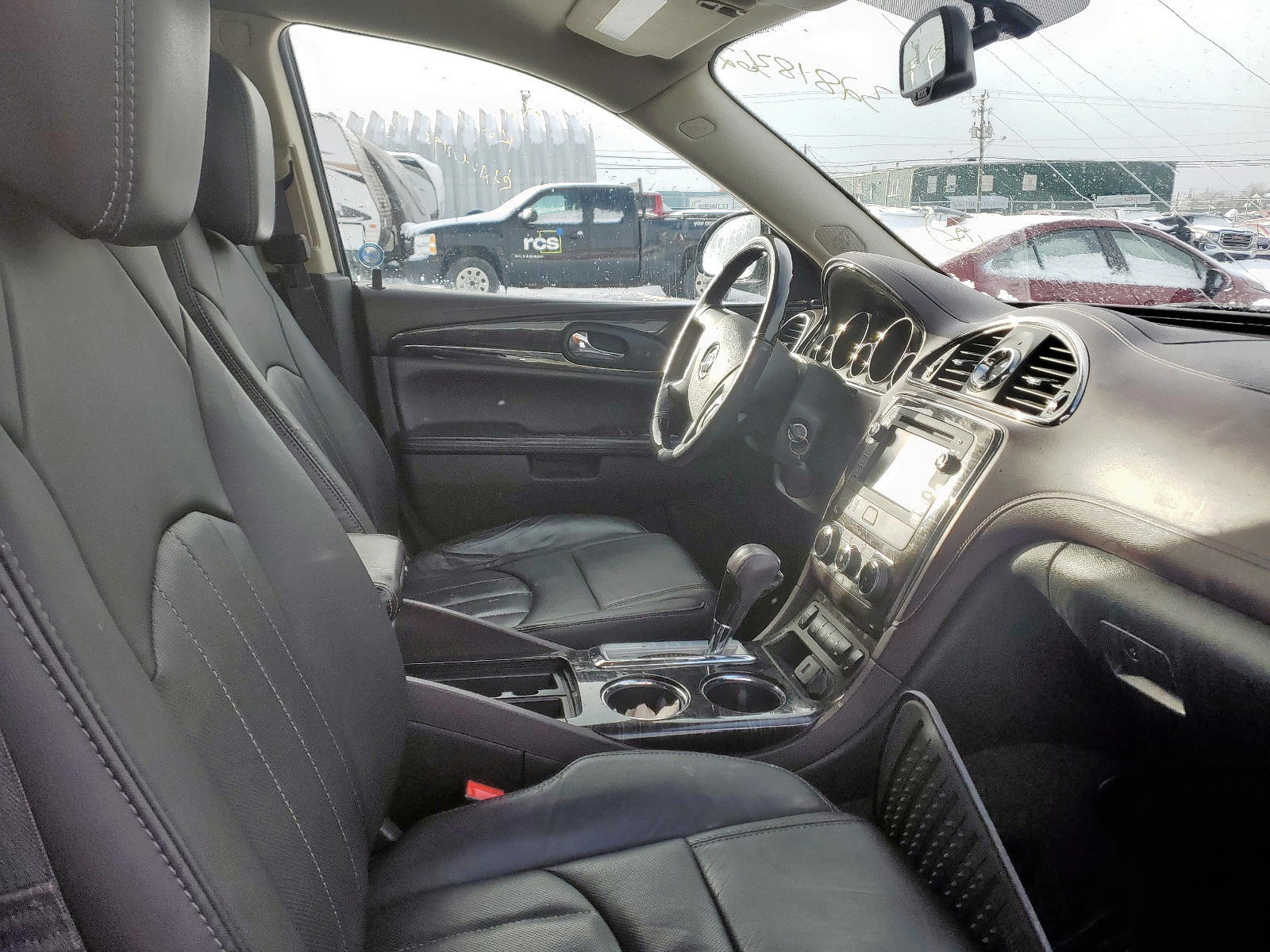 Photo 5 from auction – 2015 BUICK ENCLAVE with VIN 5GAKVBKD2FJ141372