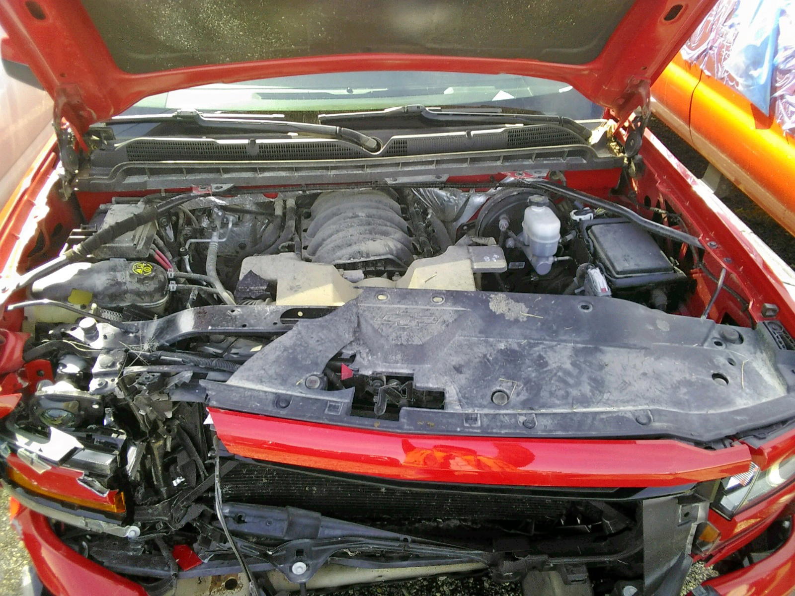 Photo 7 from auction – 2016 CHEVROLET SILVERADO with VIN 3GCUKREC8GG296913