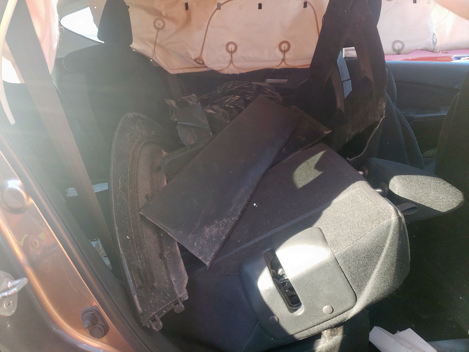 Photo 6 from auction – 2012 HONDA CR-V EX with VIN 5J6RM4H52CL001358