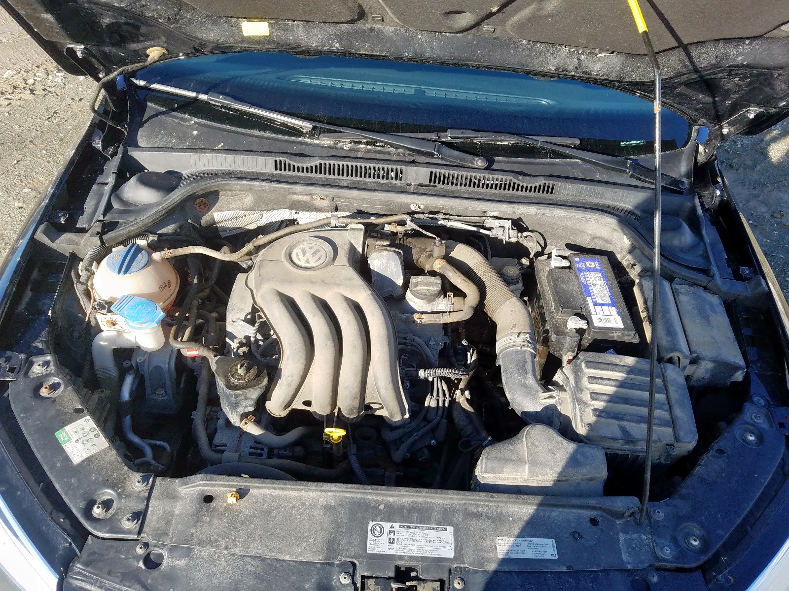 Photo 7 from auction – 2015 VOLKSWAGEN JETTA BASE with VIN 3VW1K7AJ8FM356472