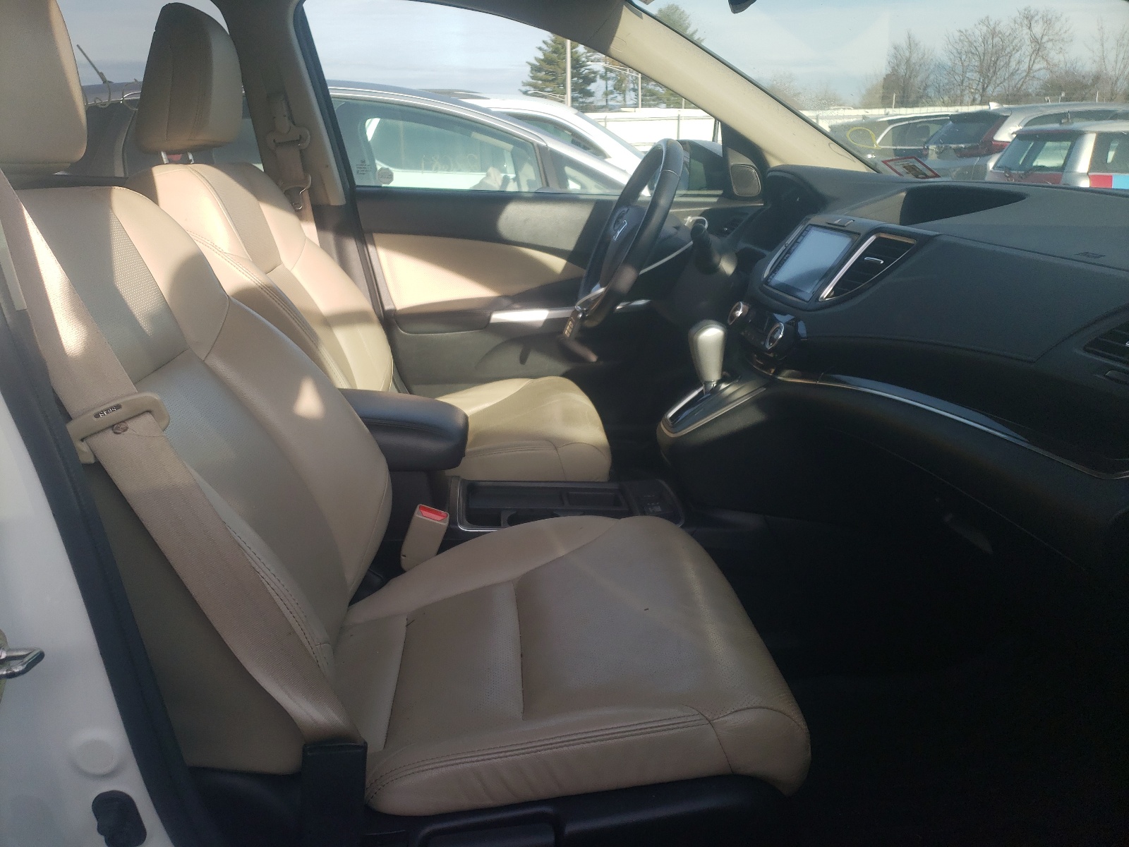 Photo 5 from auction – 2015 HONDA CR-V EXL with VIN 5J6RM4H70FL115249