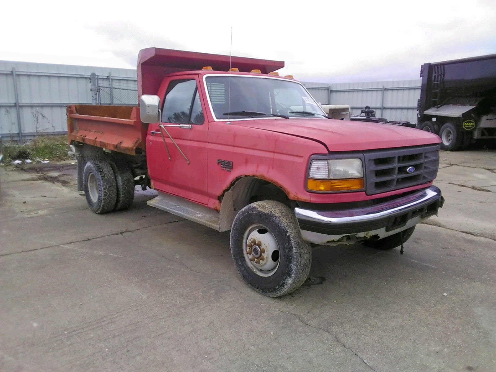 FORD F350 1995 with VIN 1FDKF38F9SEA29578 - Photo from auction
