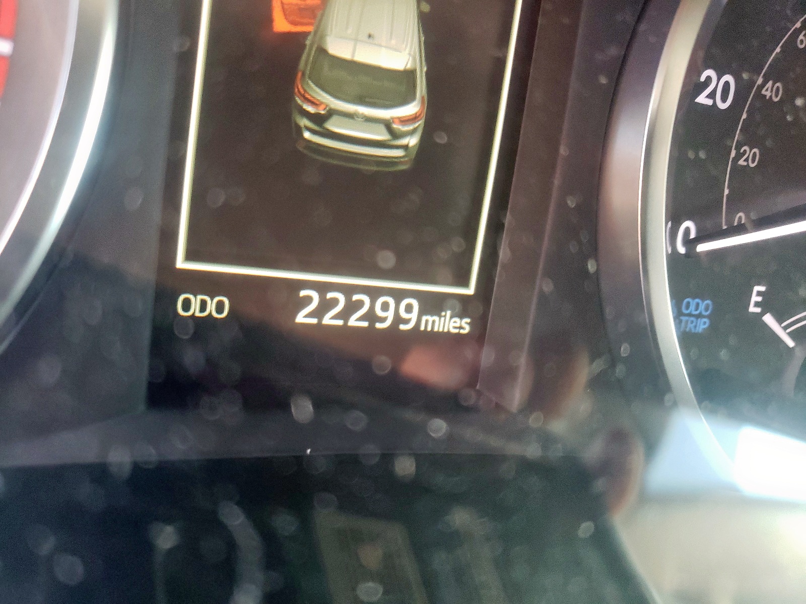 Photo 8 from auction – 2019 TOYOTA HIGHLANDER with VIN 5TDBZRFH3KS710462