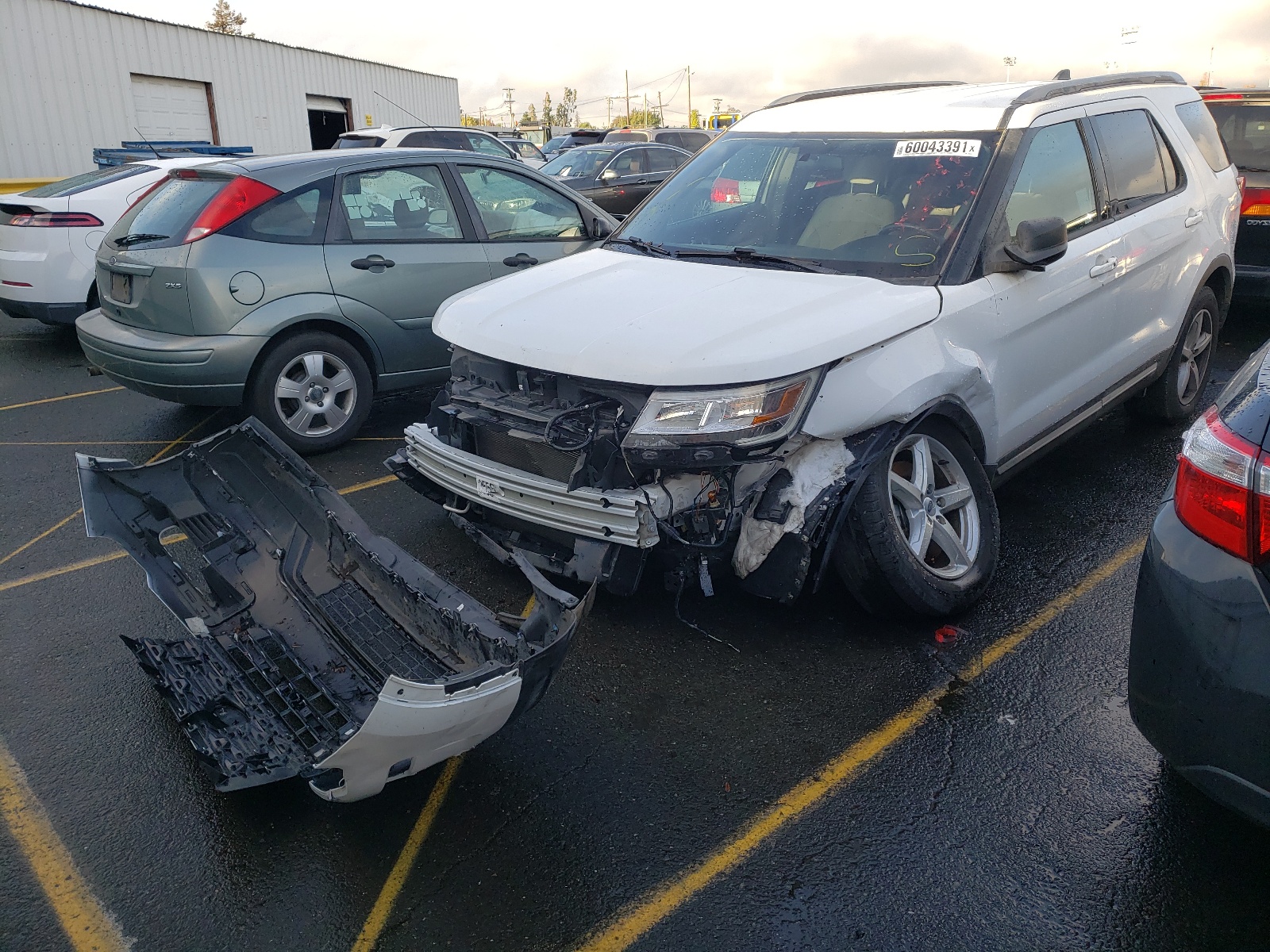 صورة رقم 2 من المزاد - 2019 FORD EXPLORER X مع VIN 1FM5K7D83KGB09664