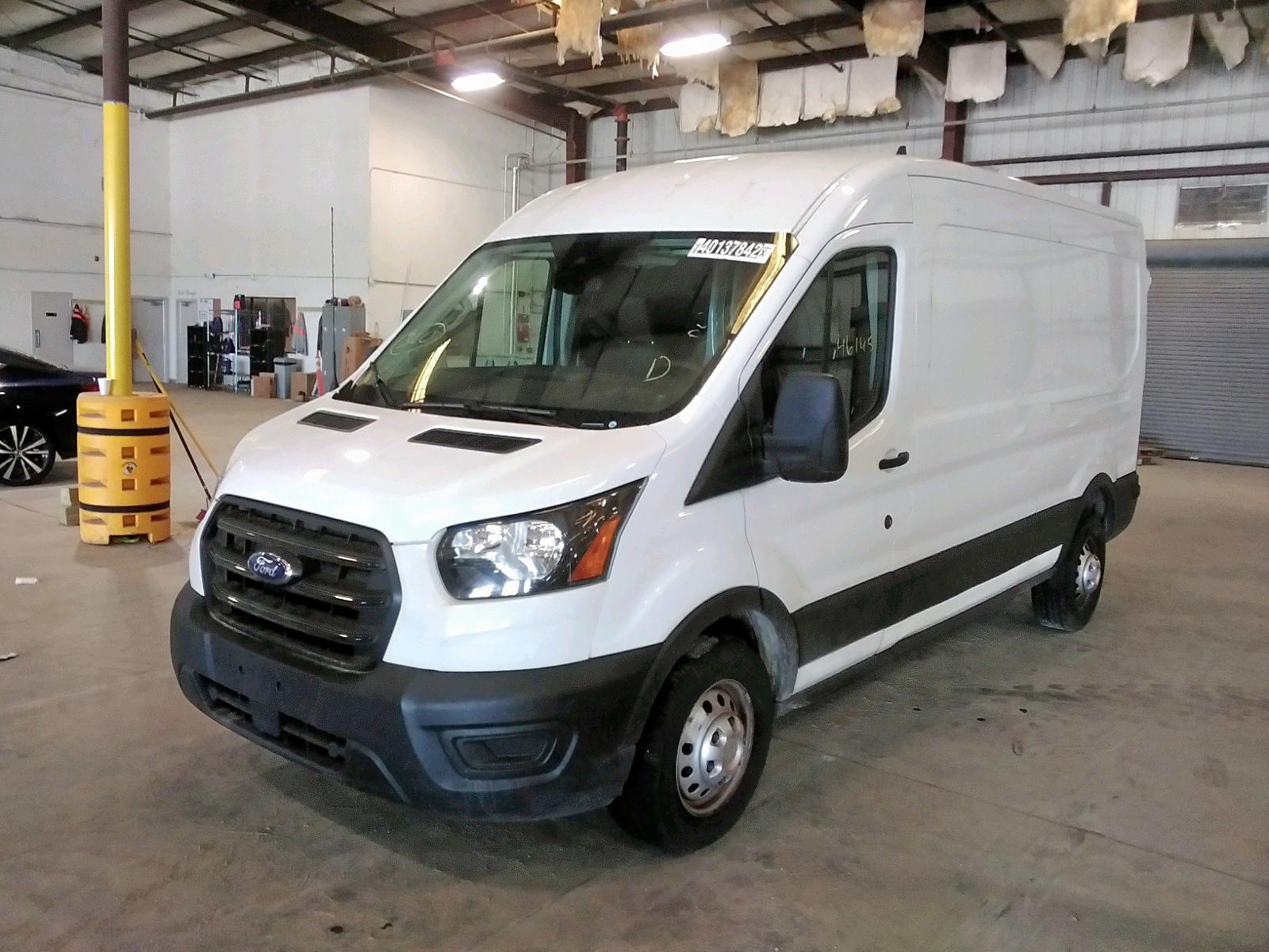 Photo 2 from auction – 2020 FORD TRANSIT T- with VIN 1FTBR2C88LKA34675