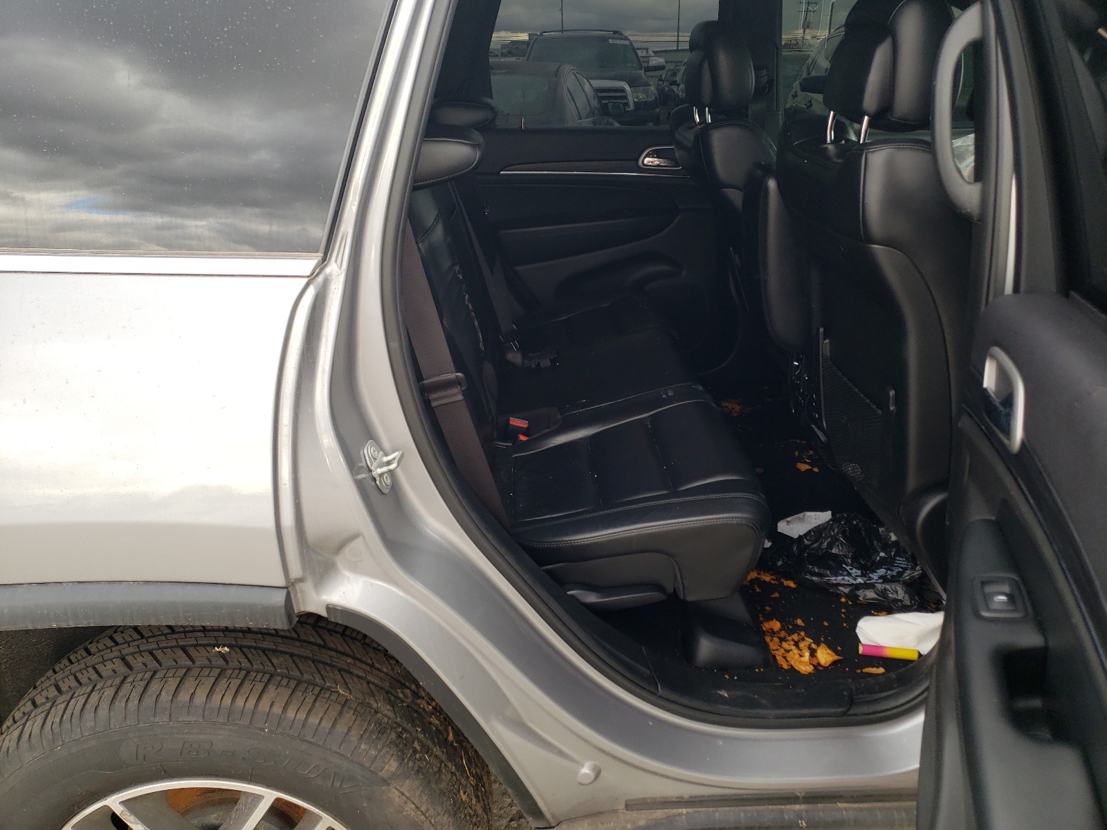 Photo 6 from auction – 2019 JEEP GRAND CHER with VIN 1C4RJFBG6KC665486