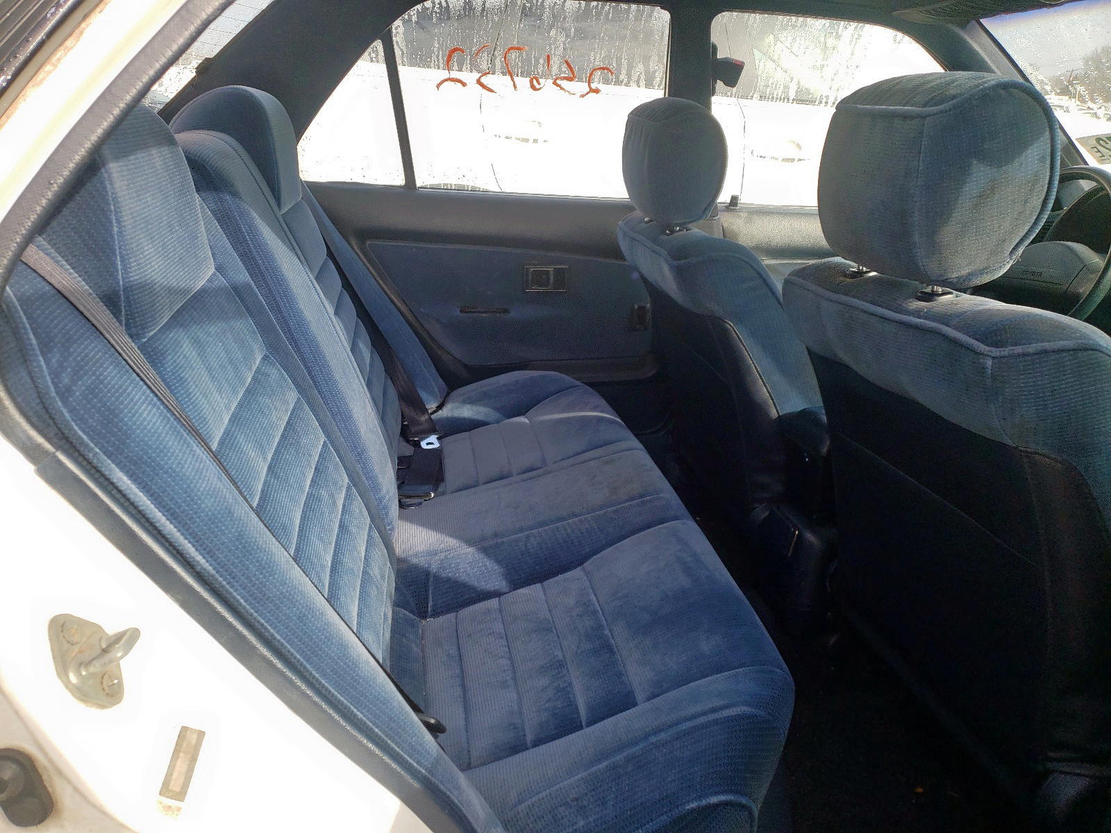 Photo 6 from auction – 1992 TOYOTA COROLLA LE with VIN 2T1AE97A4NC149758